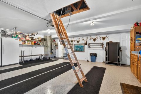 Tiny photo for 1045 E Hemlock CIR, Saint George, UT 84790 (MLS # 25-266144)