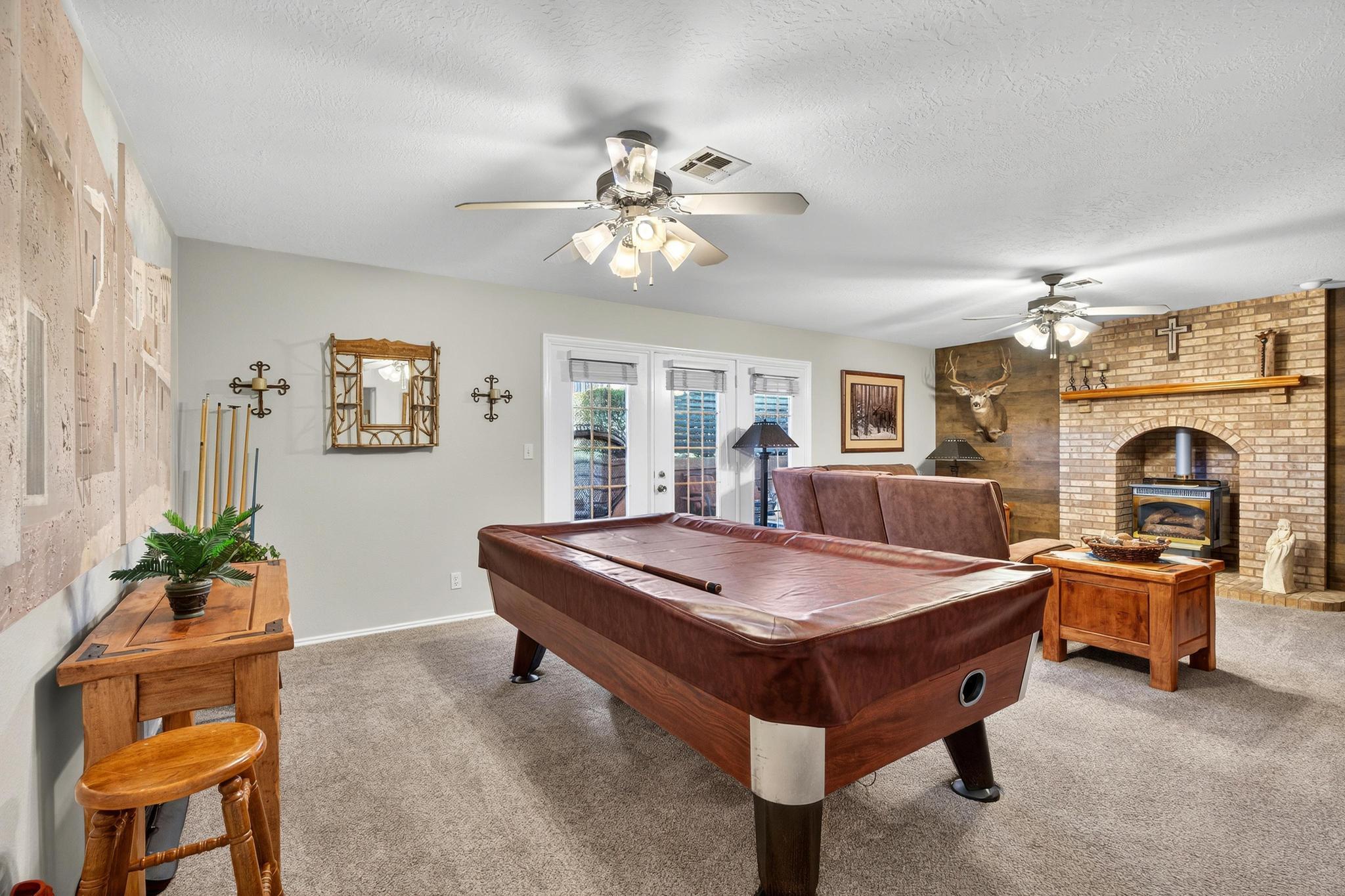 BLOOMINGTON HILLS - Residential