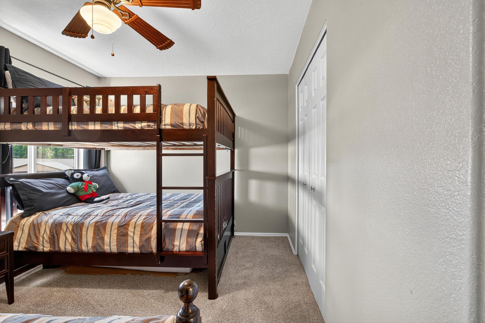 BLOOMINGTON HILLS - Residential