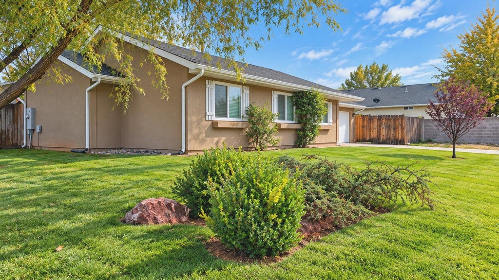 Photo of 1580 N 380 W, Cedar City, UT 84721 (MLS # 26-277111)