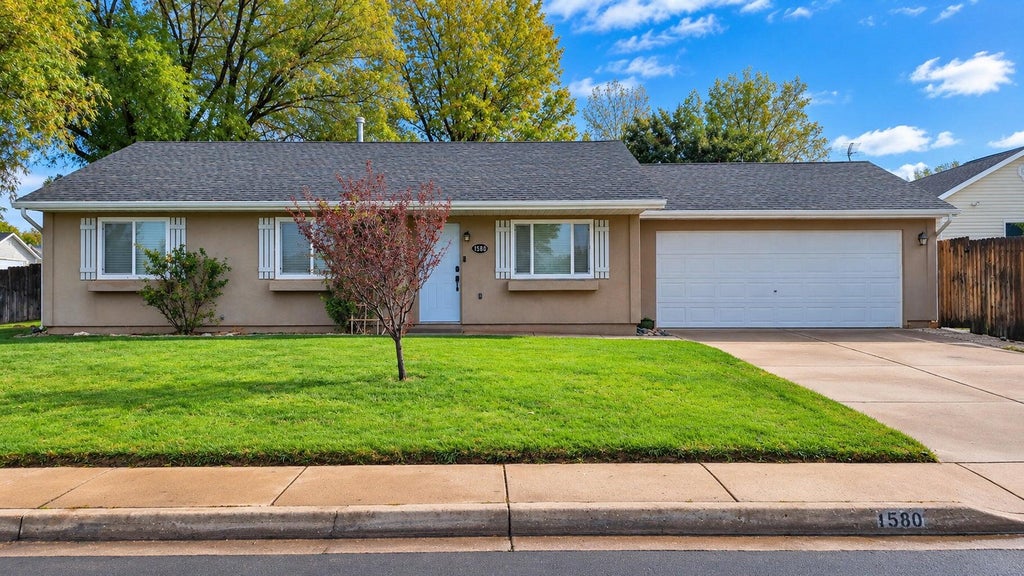 Photo of 1580 N 380 W, Cedar City, UT 84721 (MLS # 26-277111)