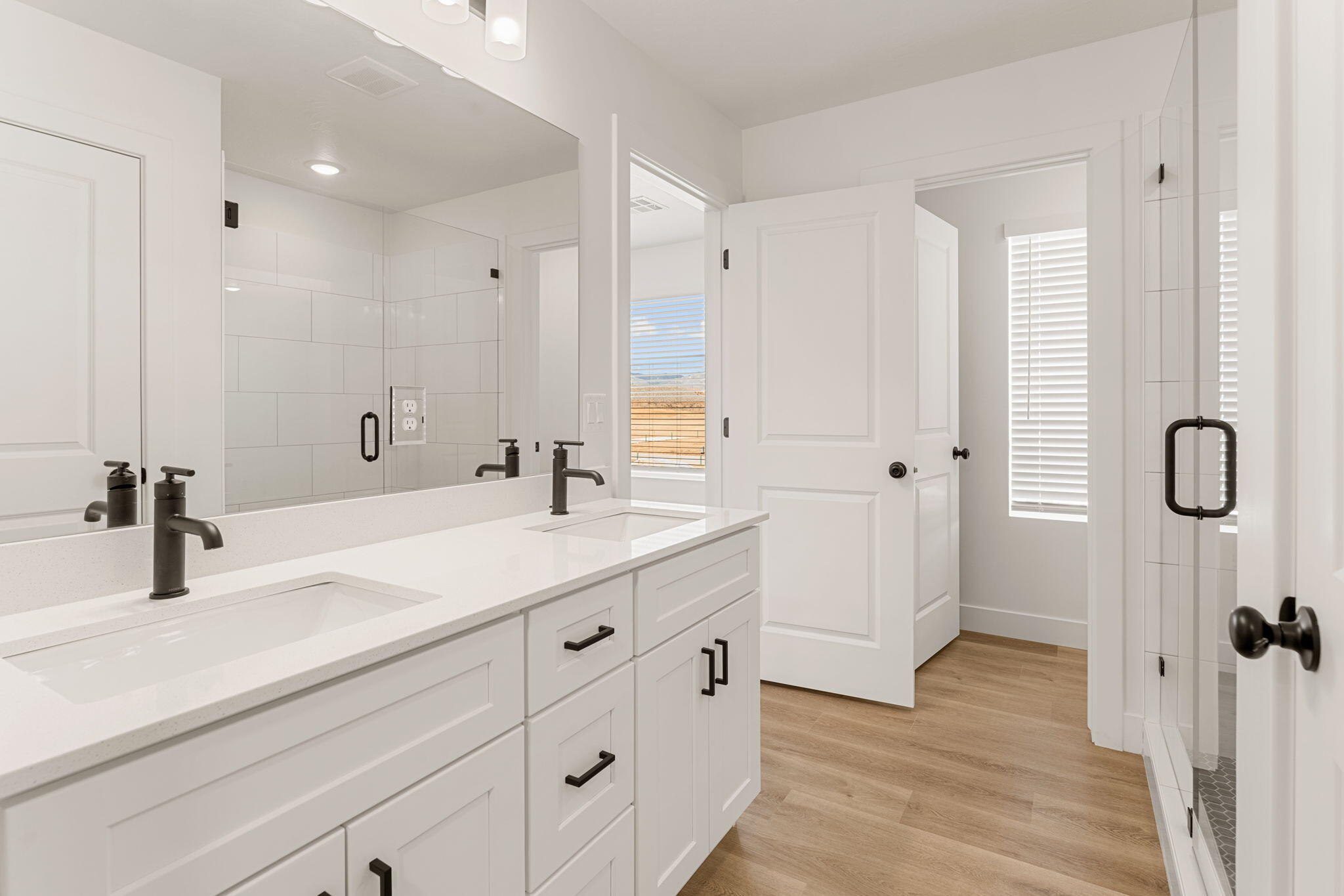DESERT COLOR SAGE HAVEN - Residential
