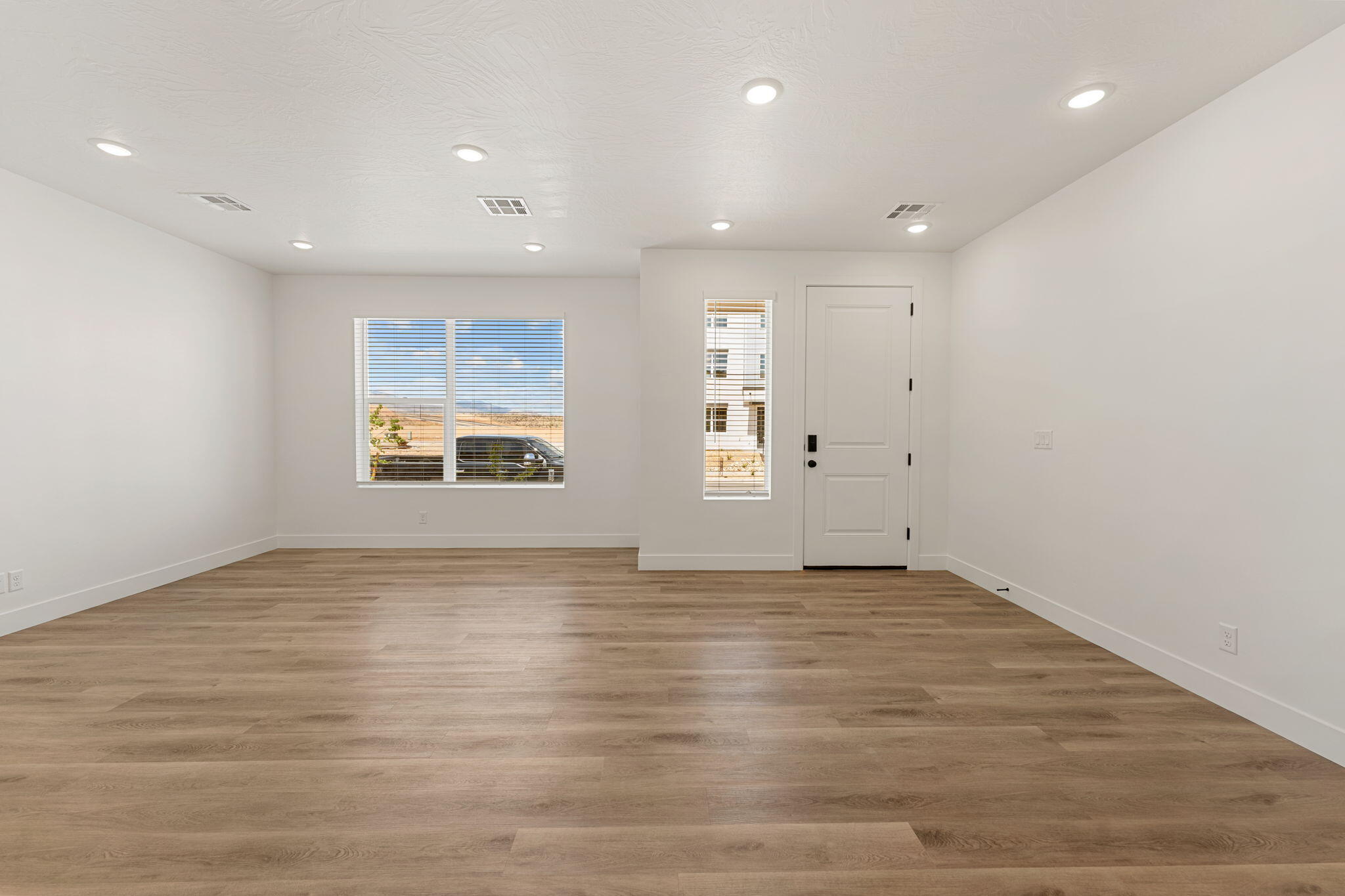 DESERT COLOR SAGE HAVEN - Residential