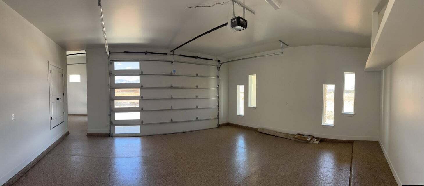 ESTATES AT SAND HOLLOW - Residential