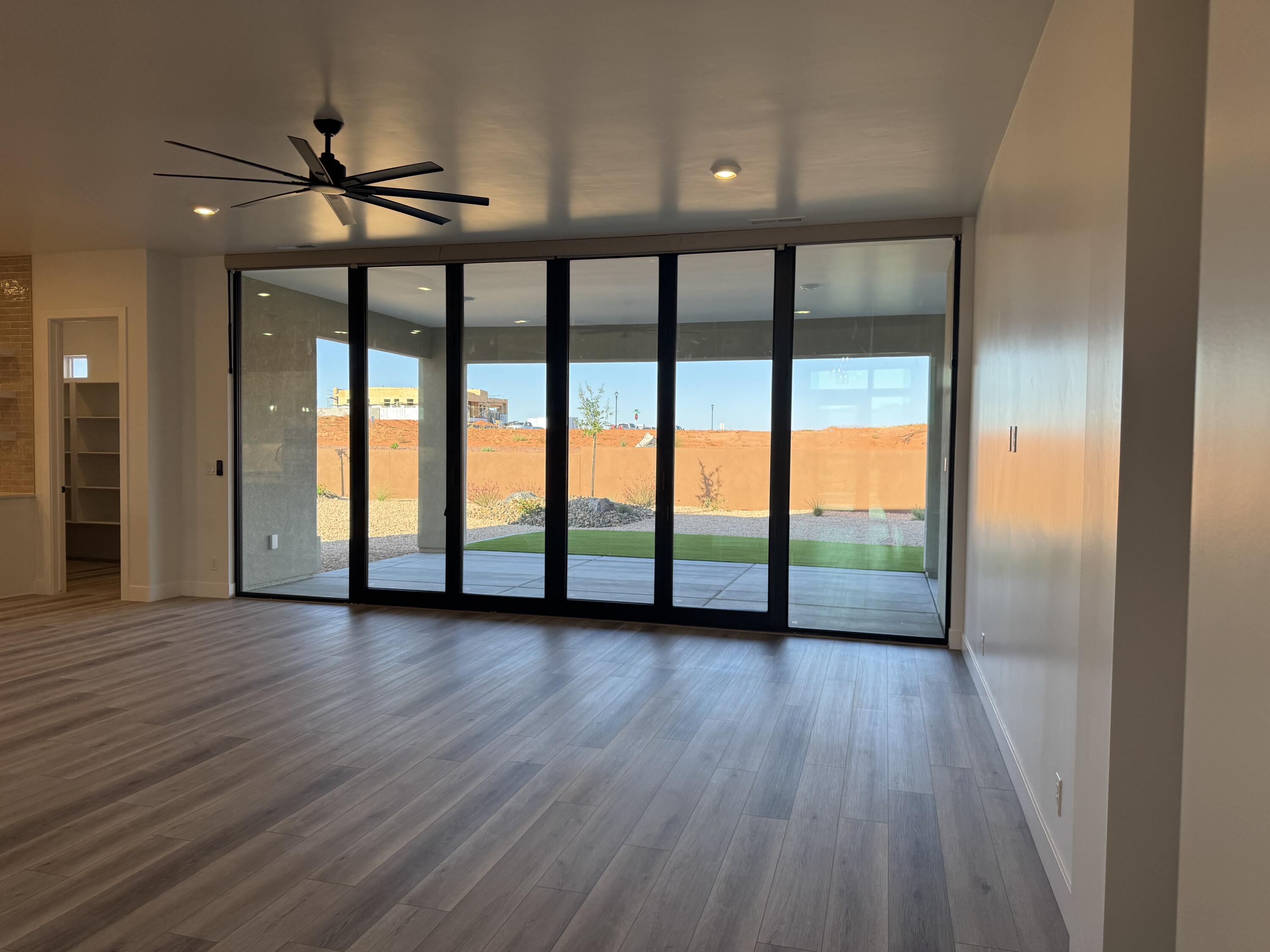 ESTATES AT SAND HOLLOW - Residential