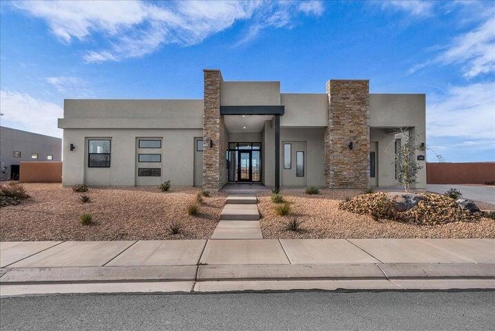 ESTATES AT SAND HOLLOW - Residential