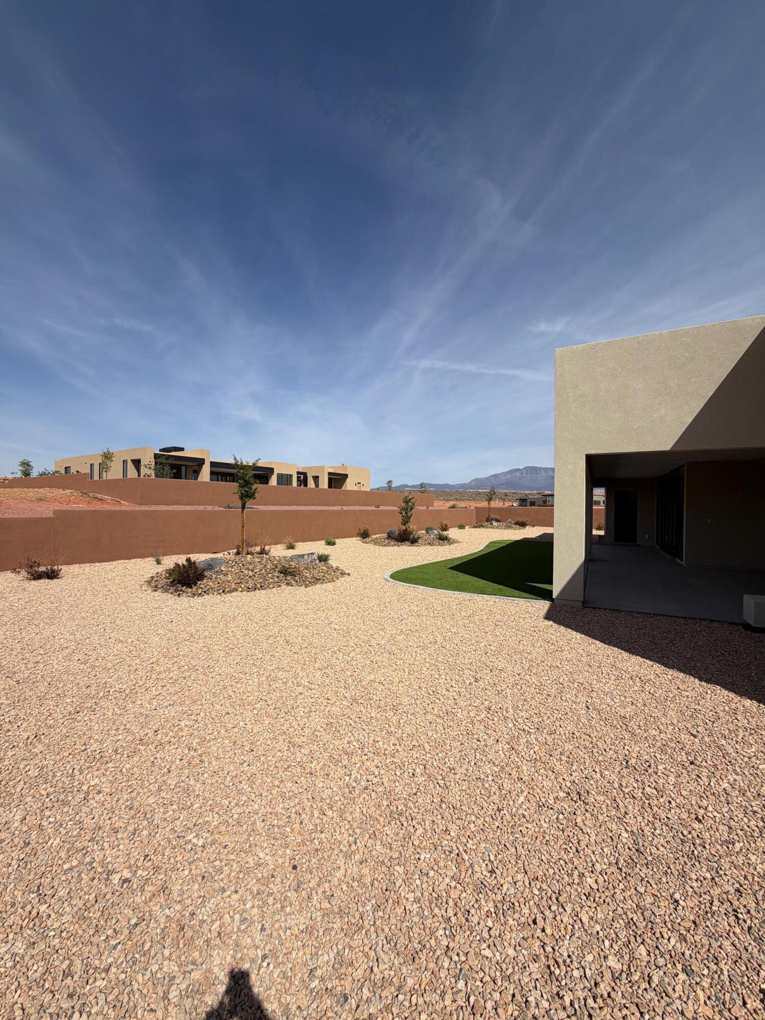 ESTATES AT SAND HOLLOW - Residential