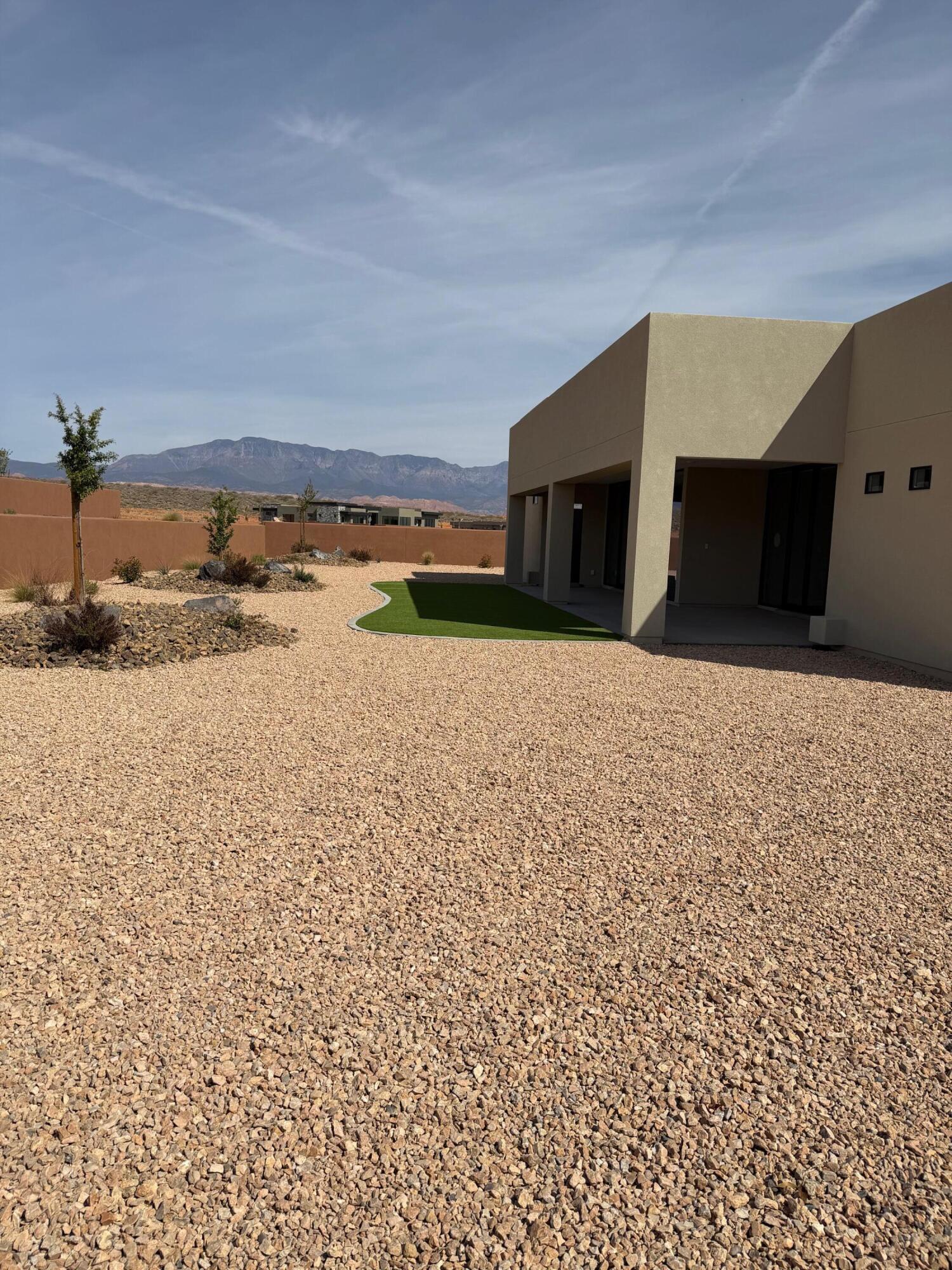 ESTATES AT SAND HOLLOW - Residential