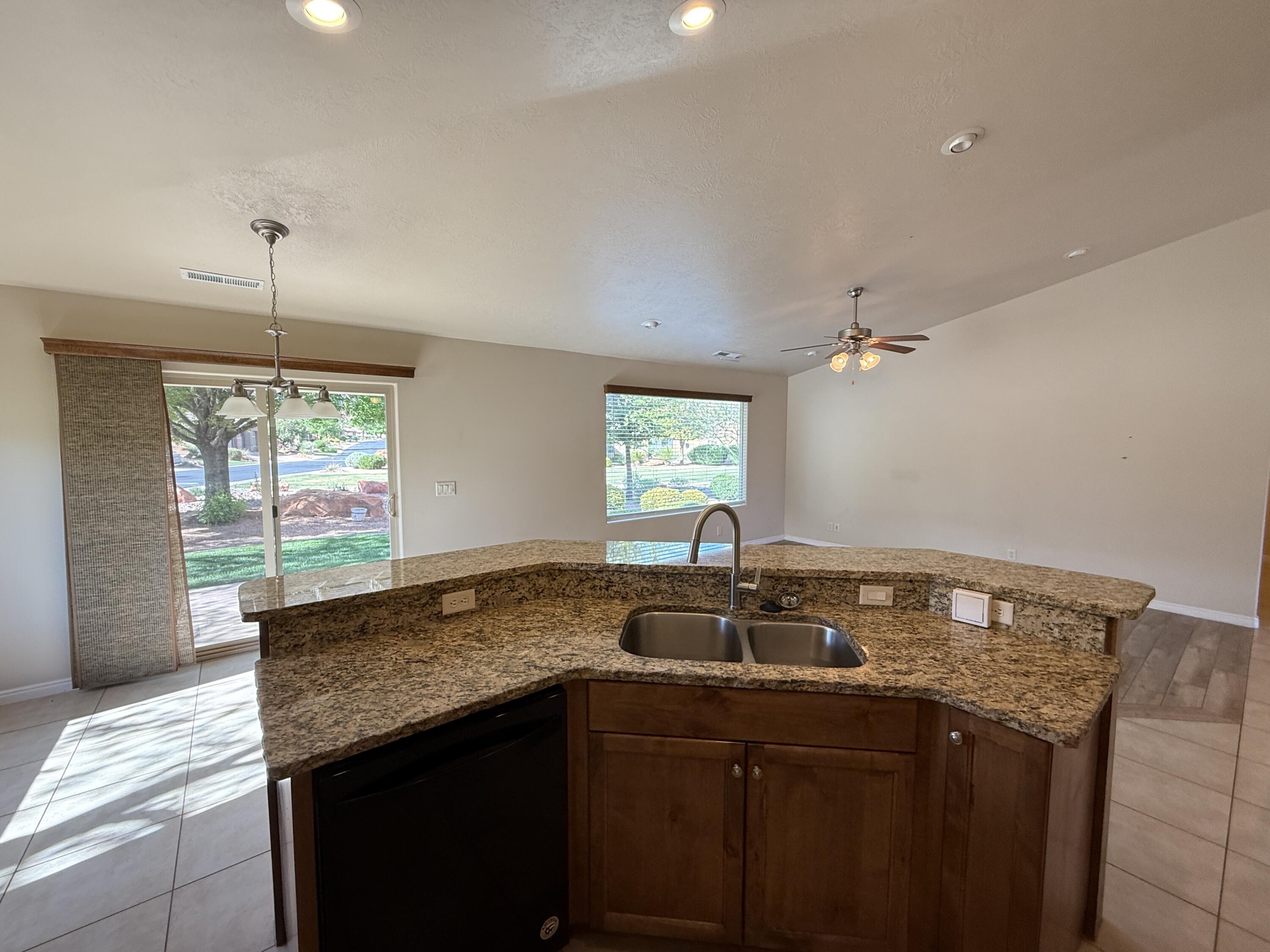 ANTHEM ESTATES - Residential