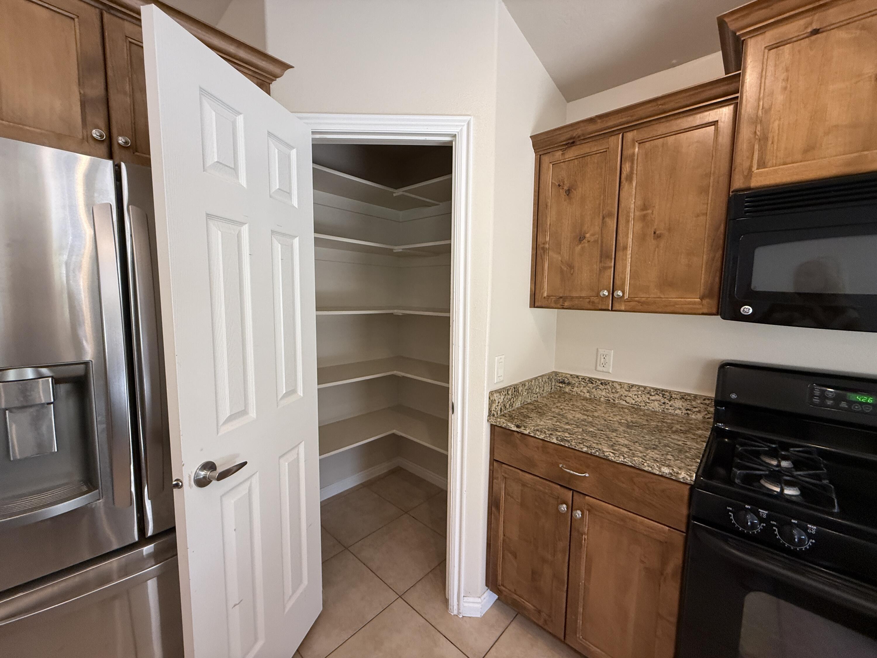 ANTHEM ESTATES - Residential