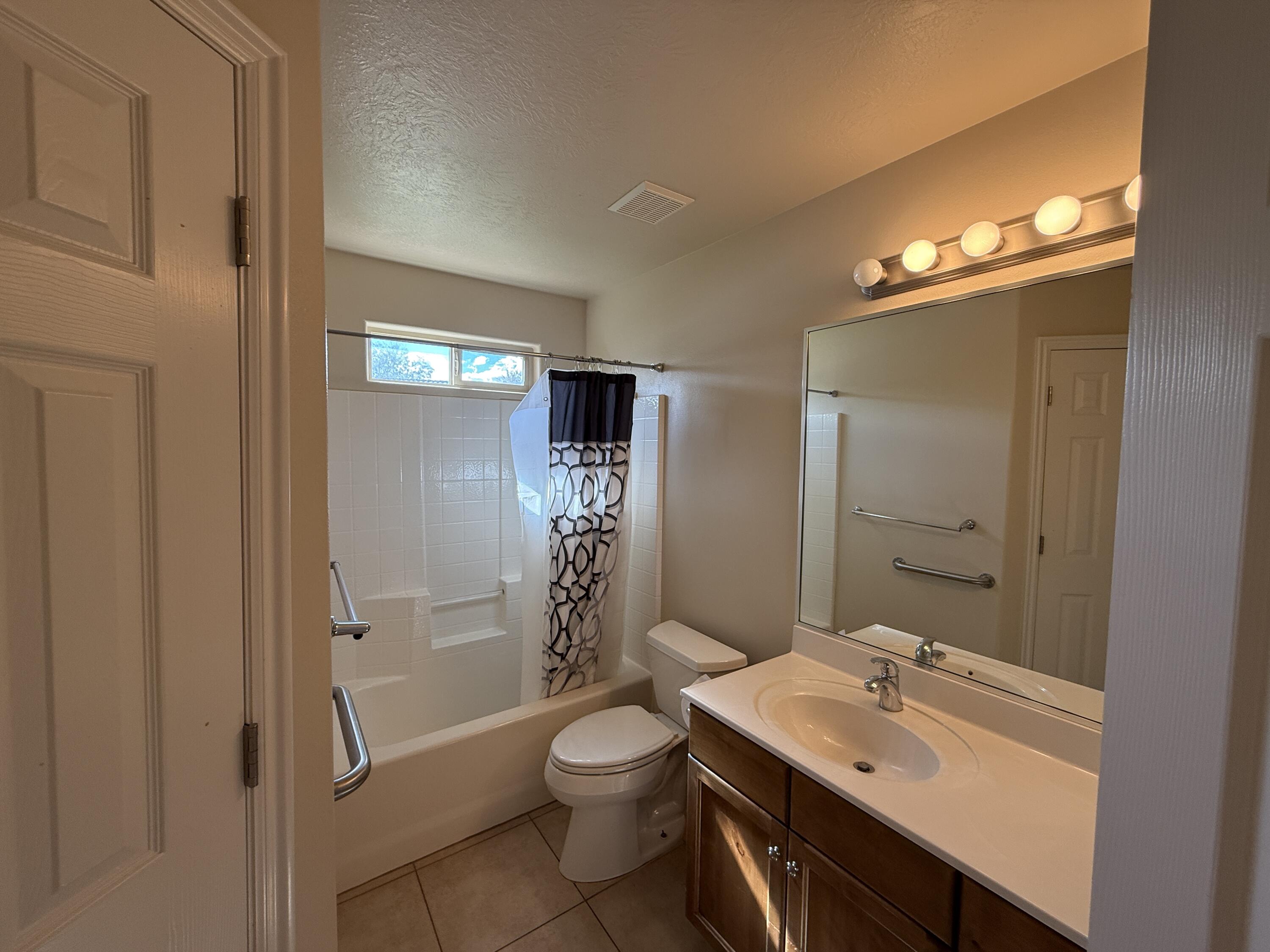 ANTHEM ESTATES - Residential