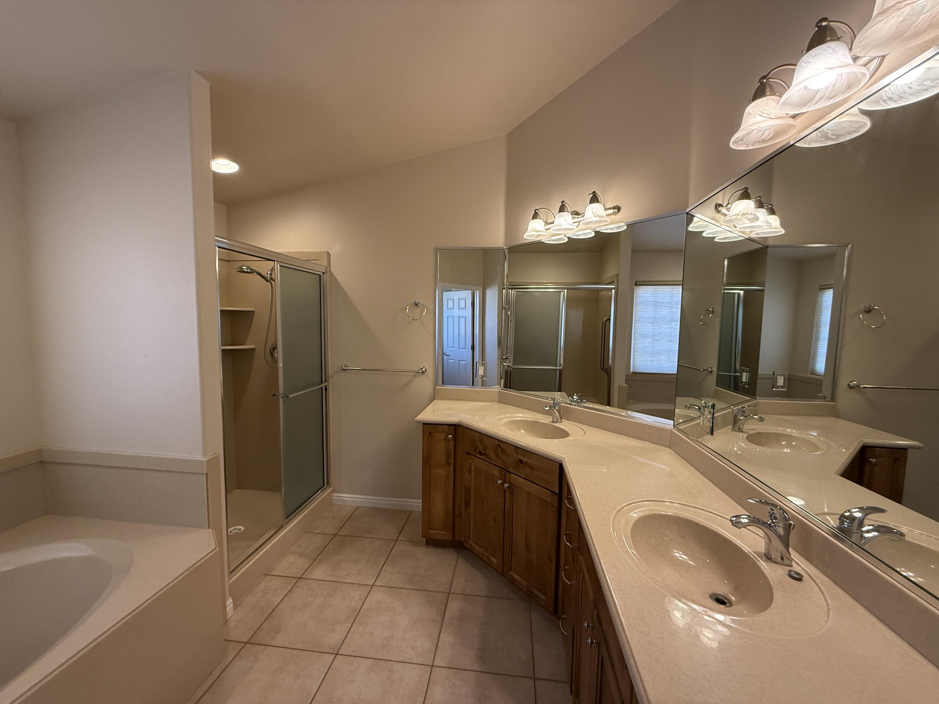 ANTHEM ESTATES - Residential