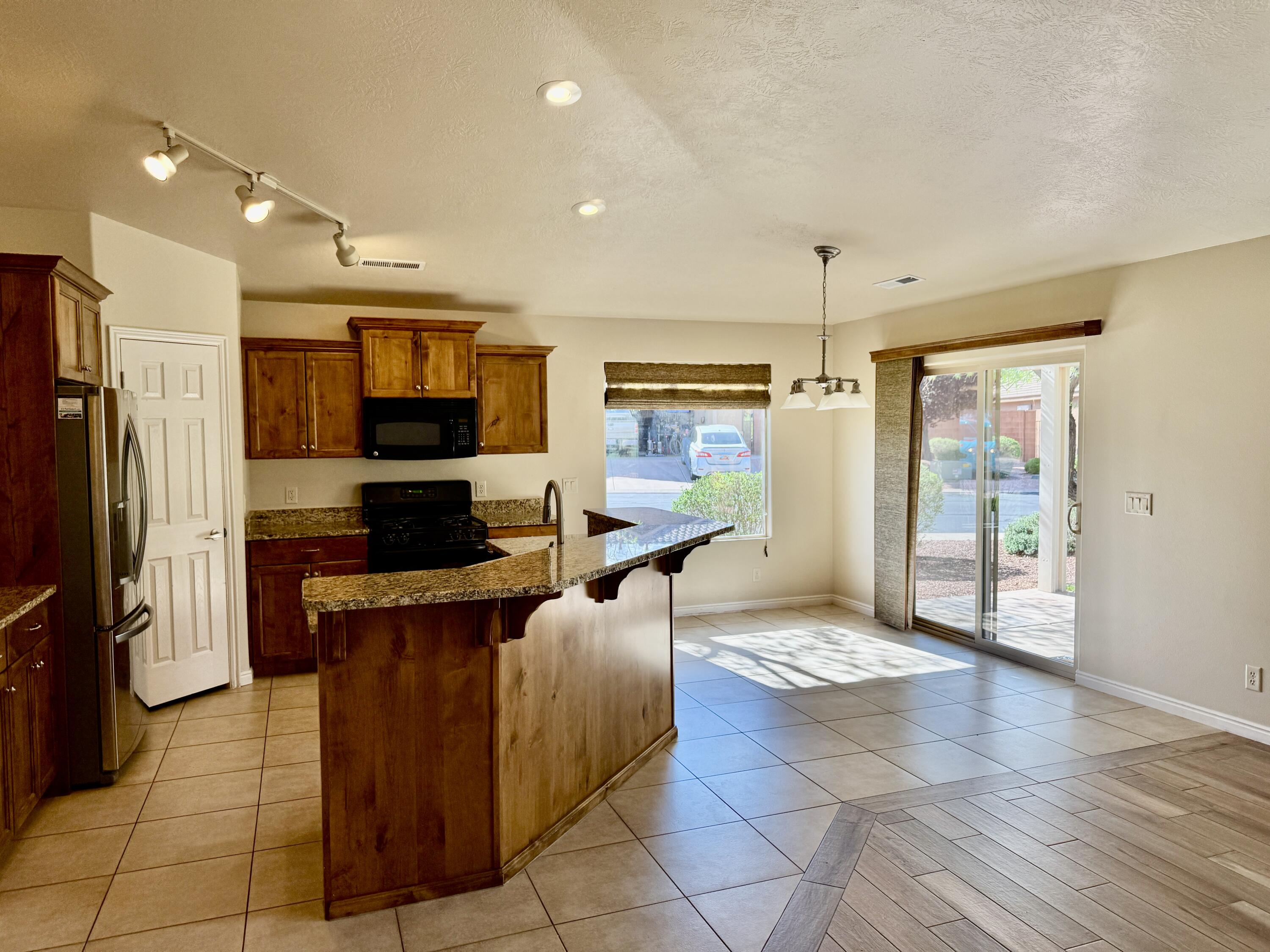 ANTHEM ESTATES - Residential