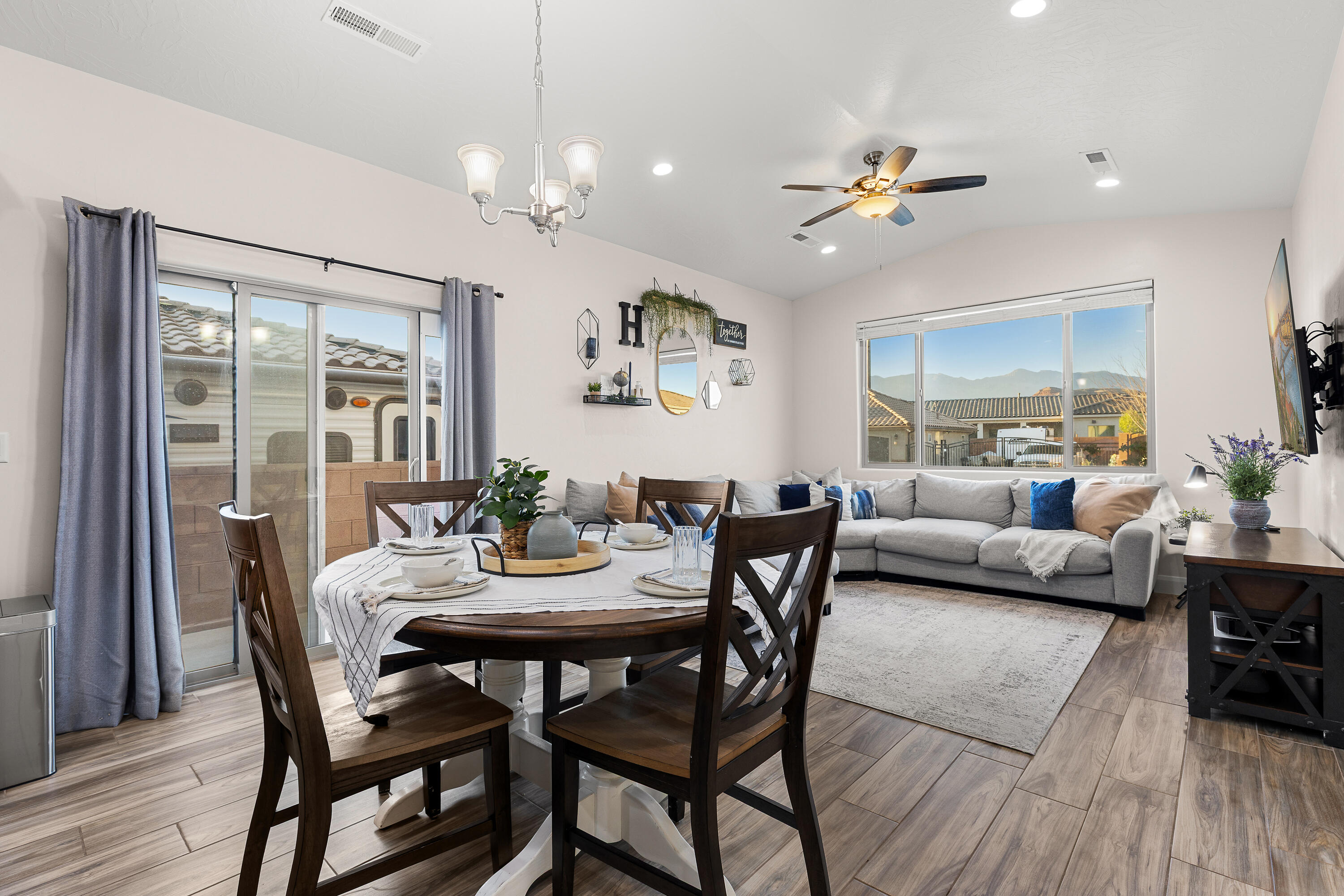 ZIONS GATE ESTATES - Residential