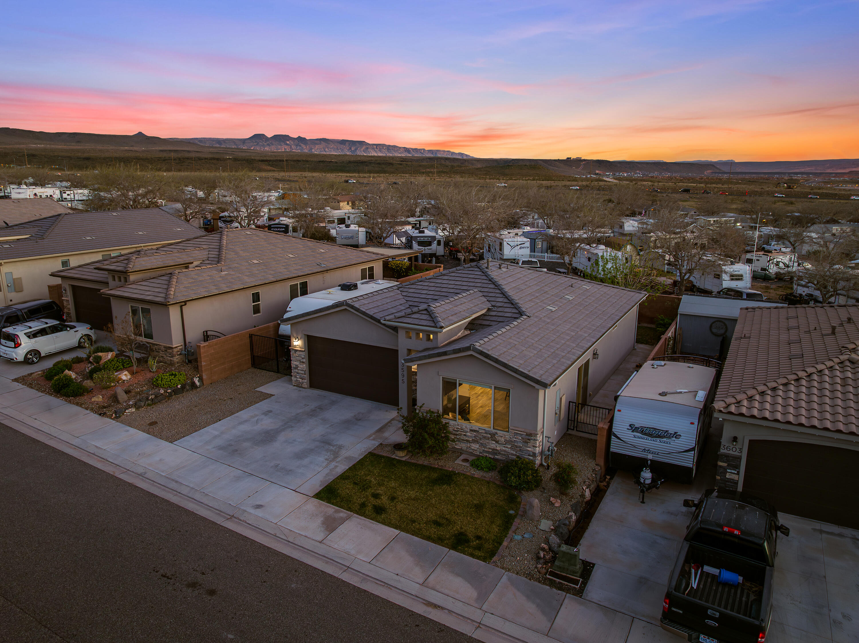 ZIONS GATE ESTATES - Residential