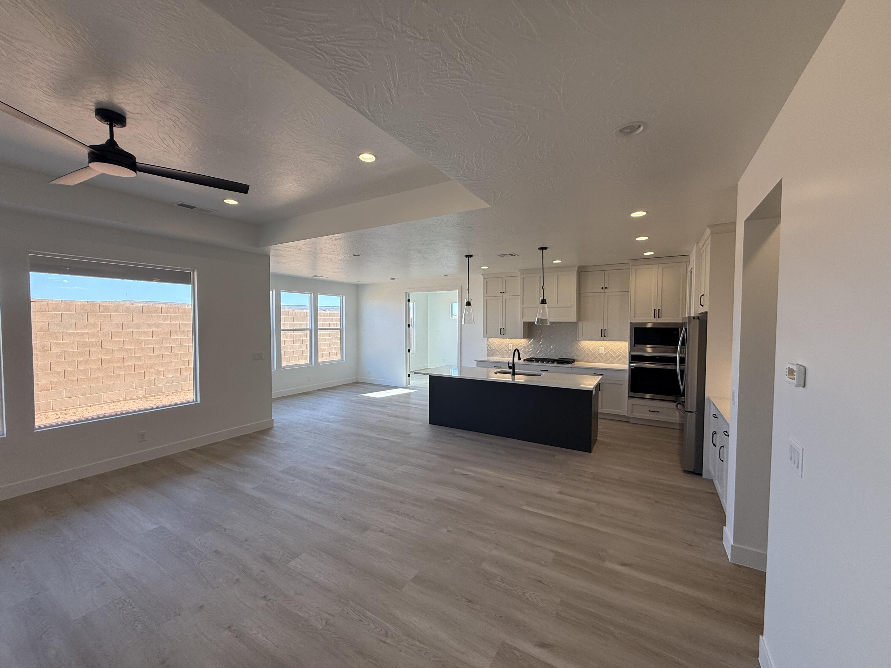 RED SANDS AT DESERT SANDS - Residential