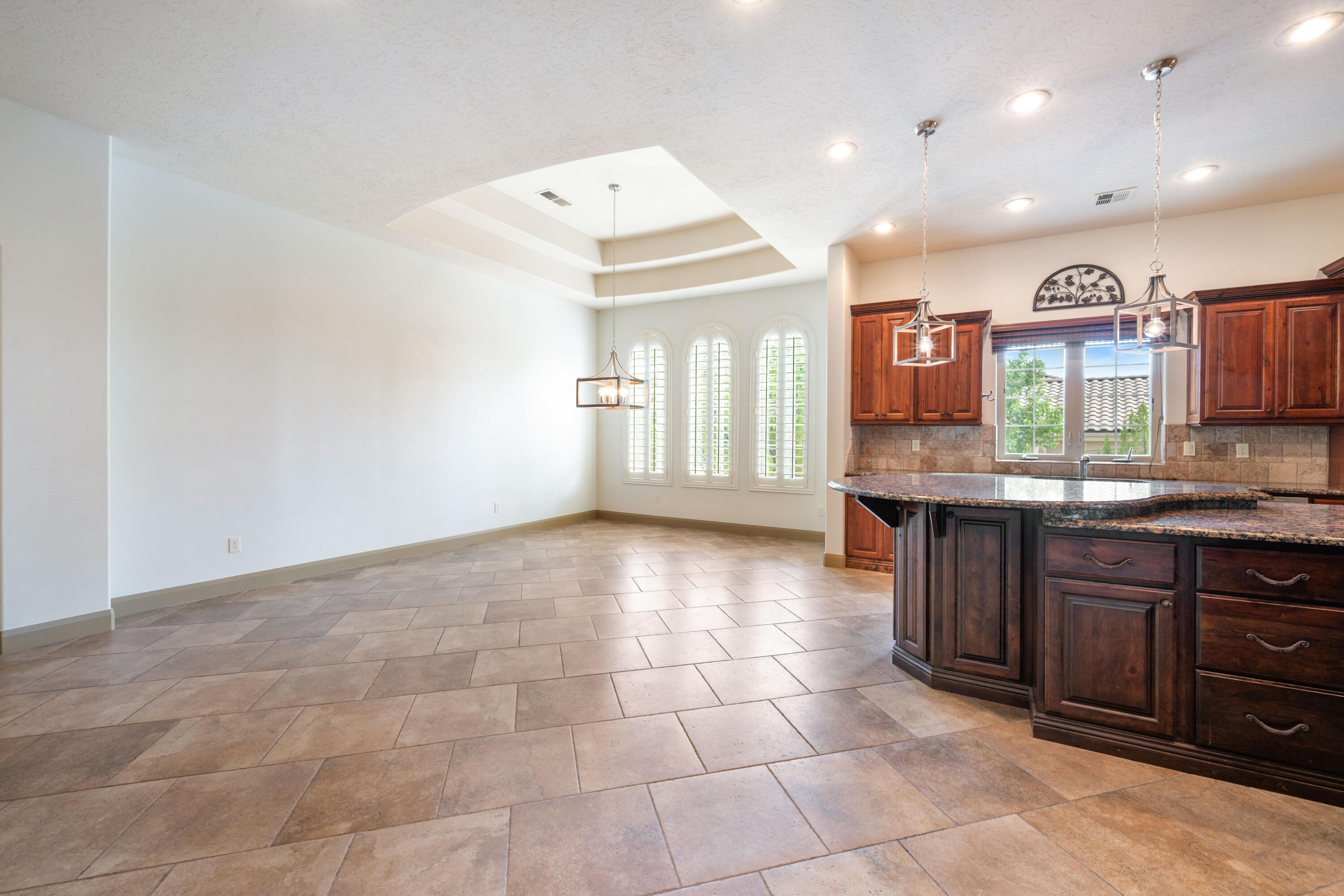 NORTHBRIDGE - Residential