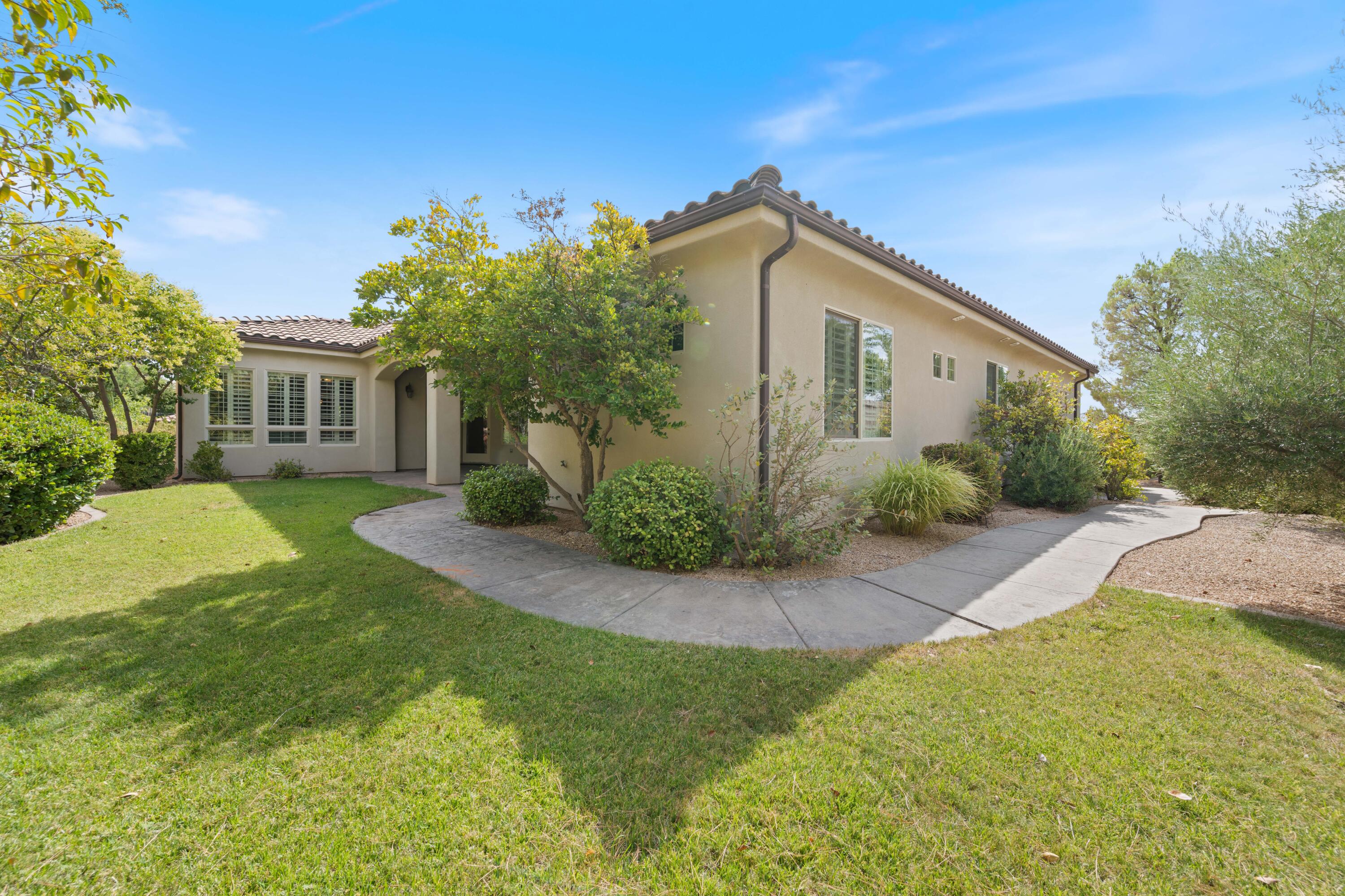 NORTHBRIDGE - Residential