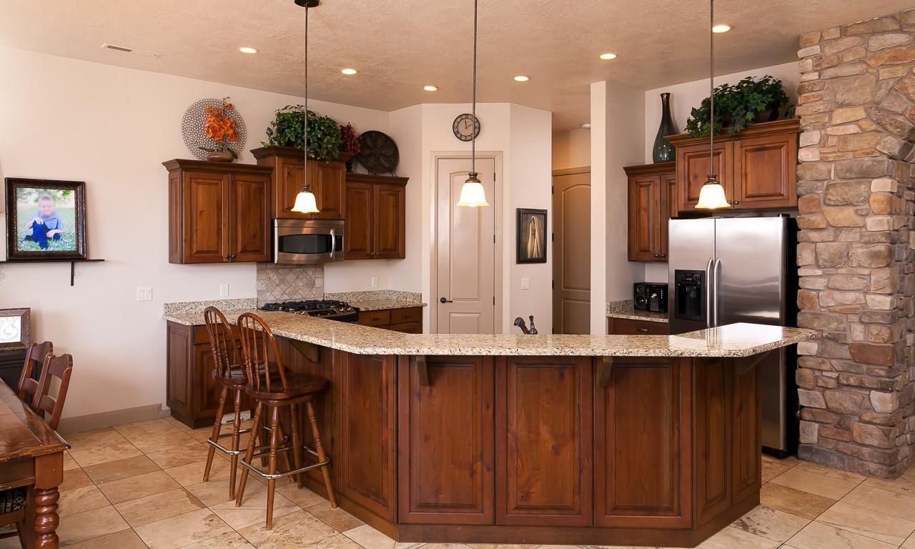 HEIGHTS AT WASHINGTON BENCH - Residential