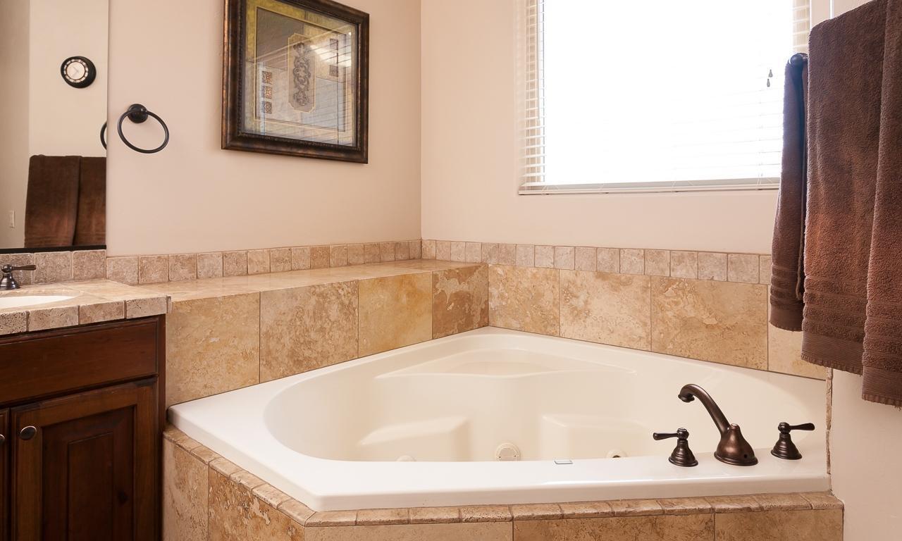 HEIGHTS AT WASHINGTON BENCH - Residential