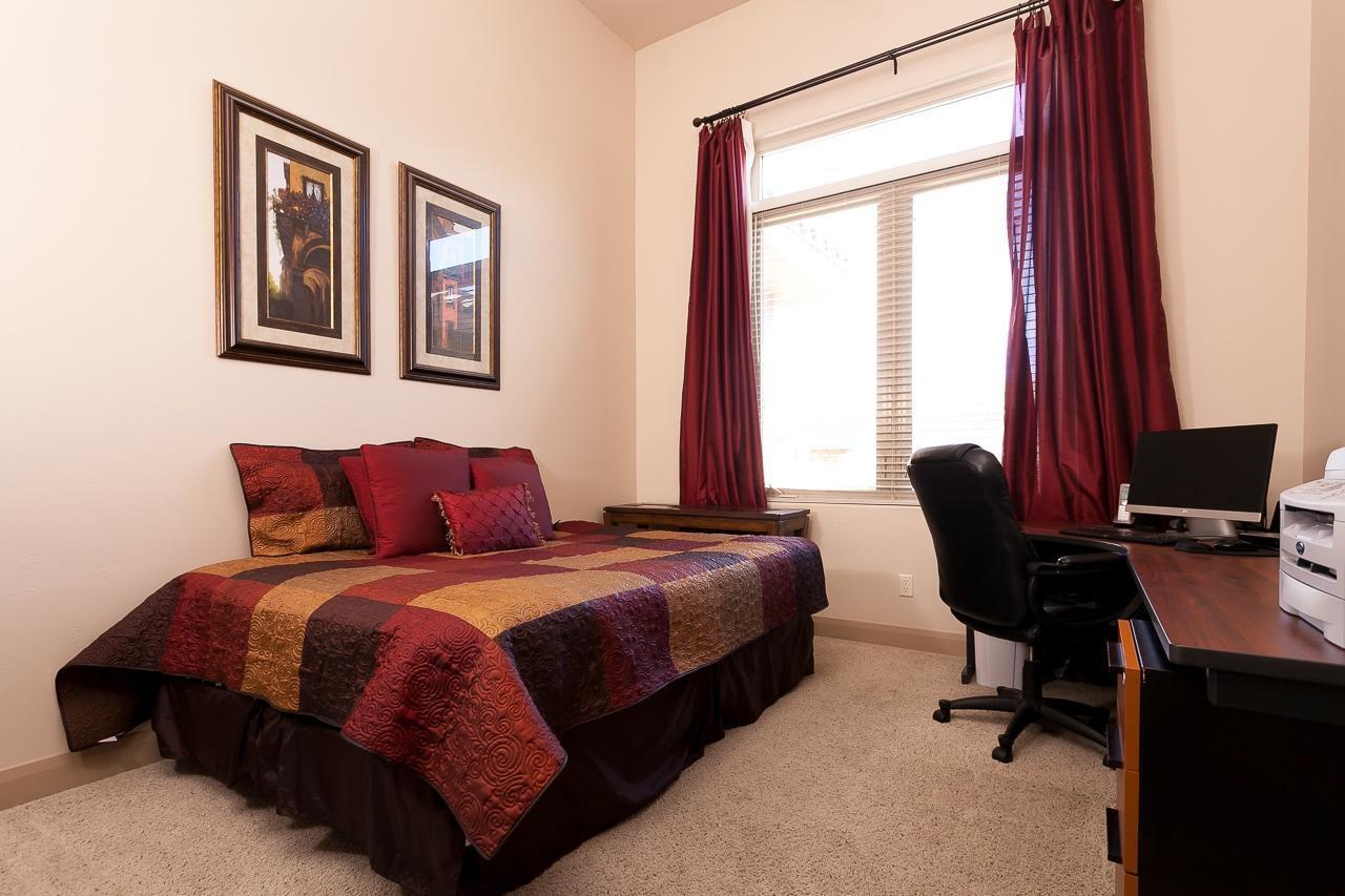 HEIGHTS AT WASHINGTON BENCH - Residential