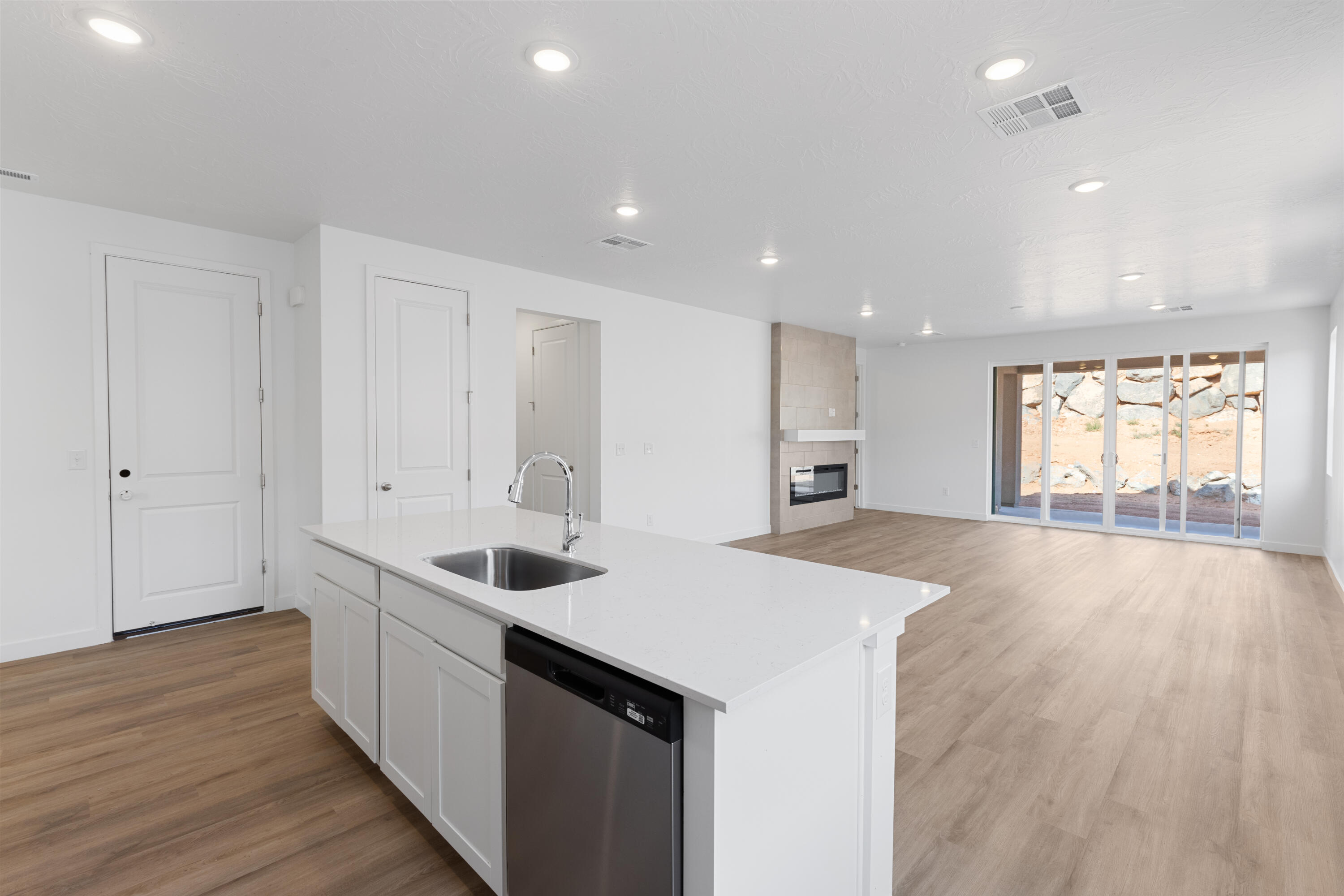 CORDERO - Residential