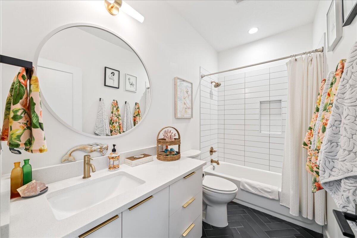 FIREROCK - Residential