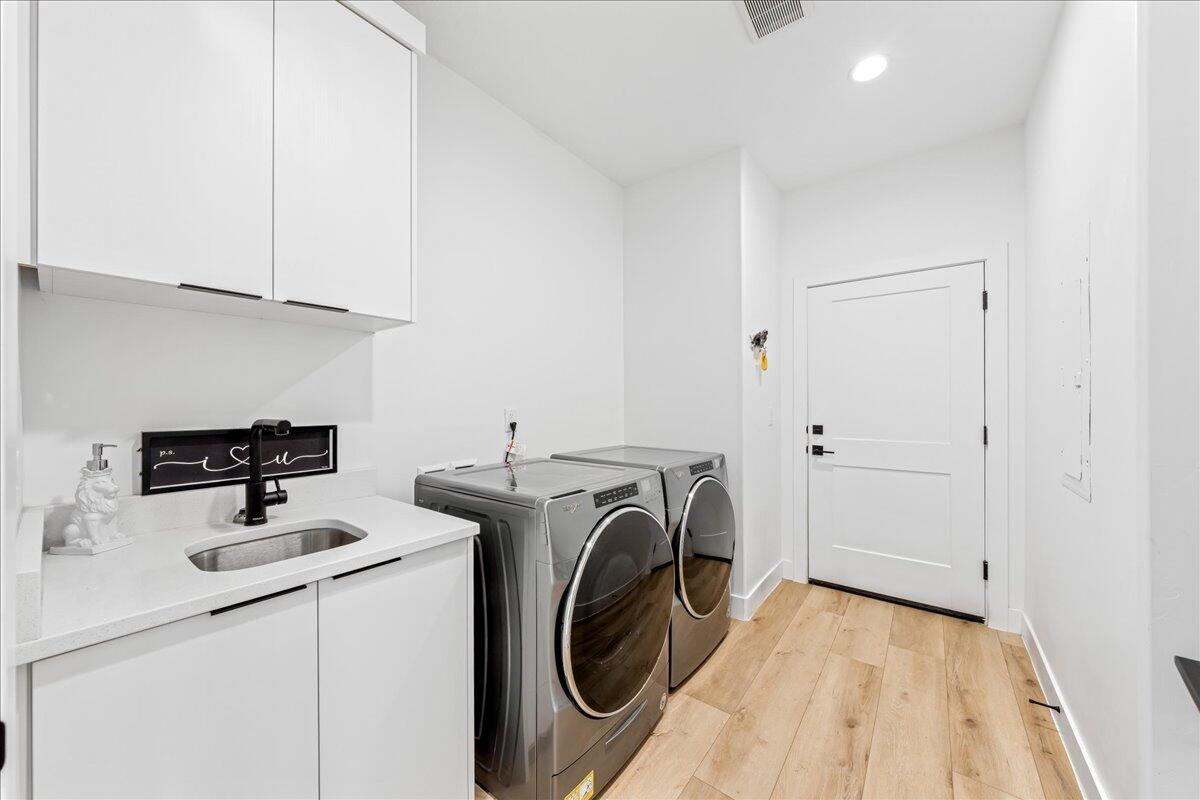 FIREROCK - Residential