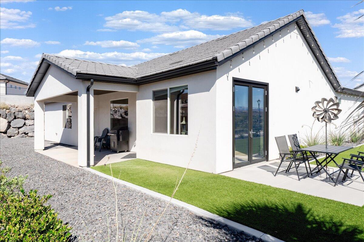 FIREROCK - Residential