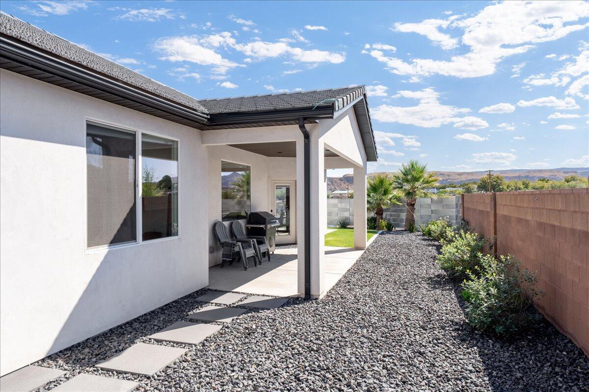 FIREROCK - Residential