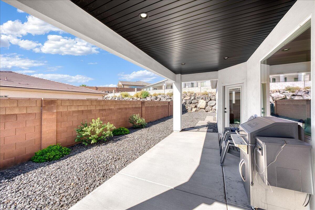 FIREROCK - Residential