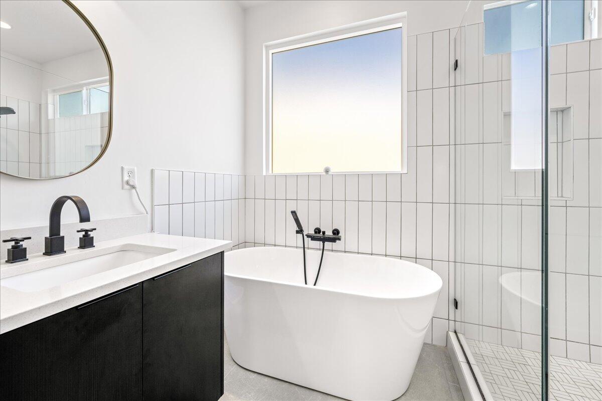 FIREROCK - Residential