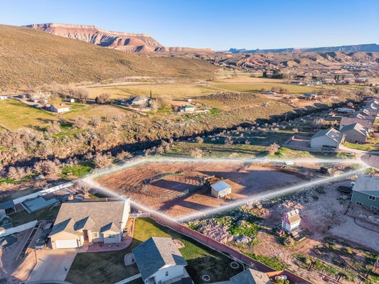 210 W PEACHTREE DR, TOQUERVILLE, UT 84774 - Image 753d4a67b4c2b90e10d6f569a59abe3b/154237347