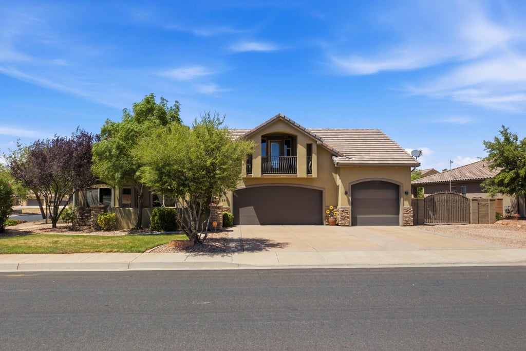 Photo of 3994 W 2700 S, Hurricane, UT 84737 (MLS # 26-273784)