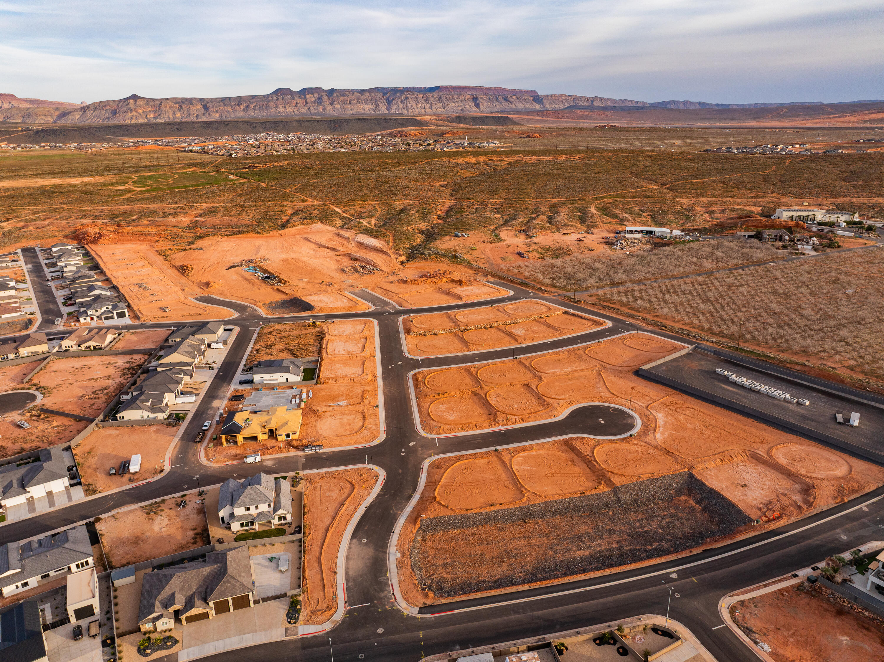 SAND HOLLOW VILLAGE - Land