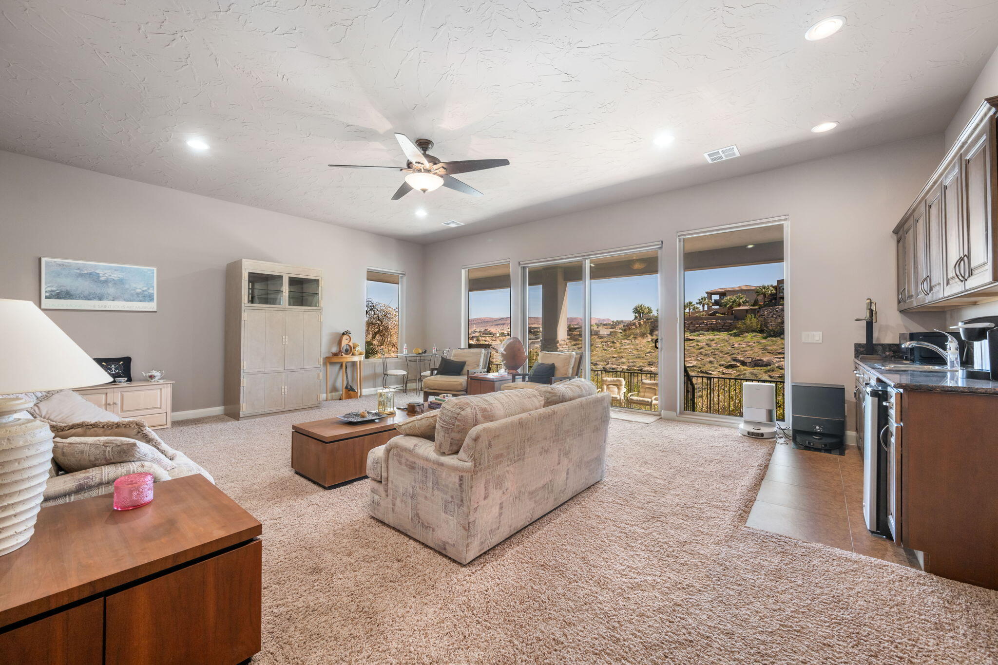 STONE CLIFF - Residential