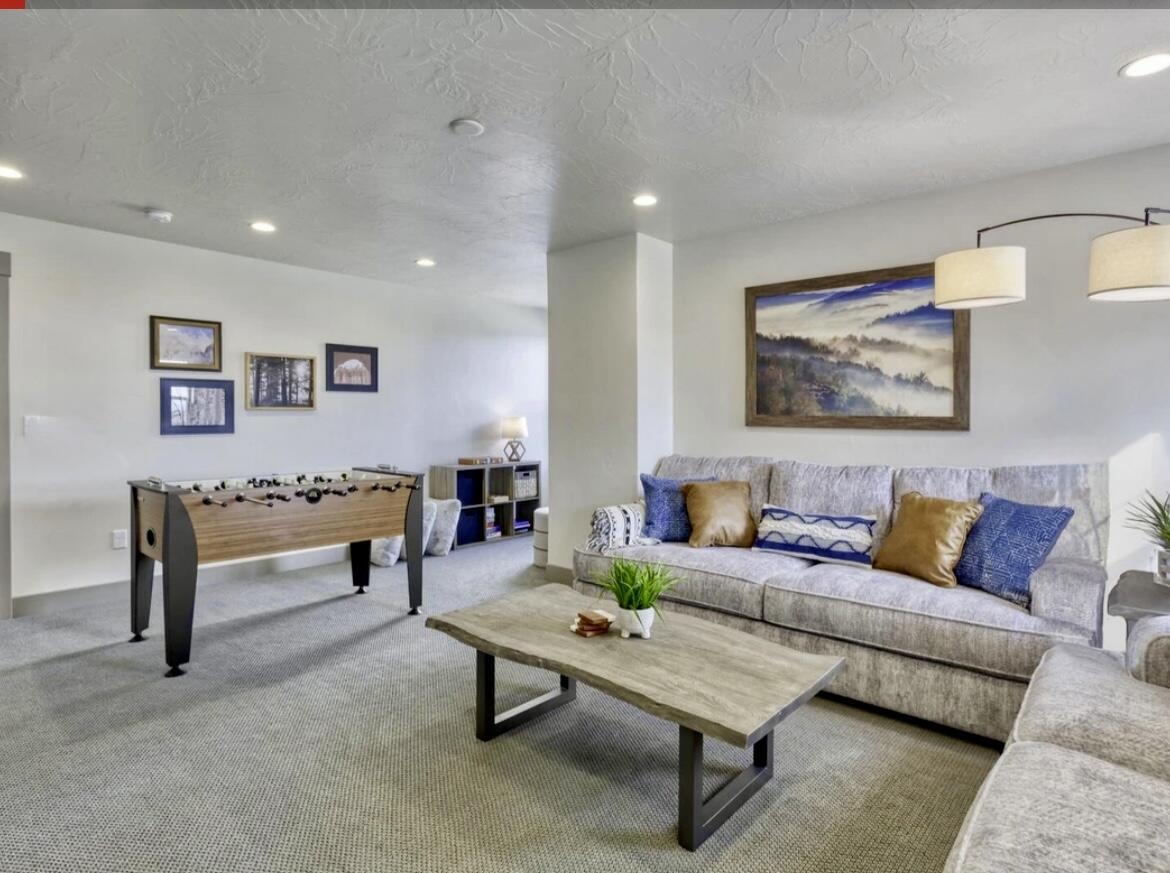 ESCONDIDO AT SIENNA HILLS - Residential