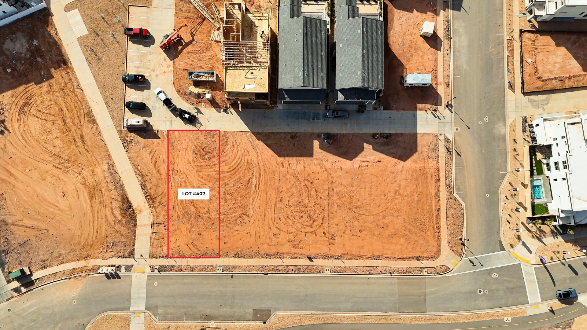 DESERT COLOR RESORT - Land