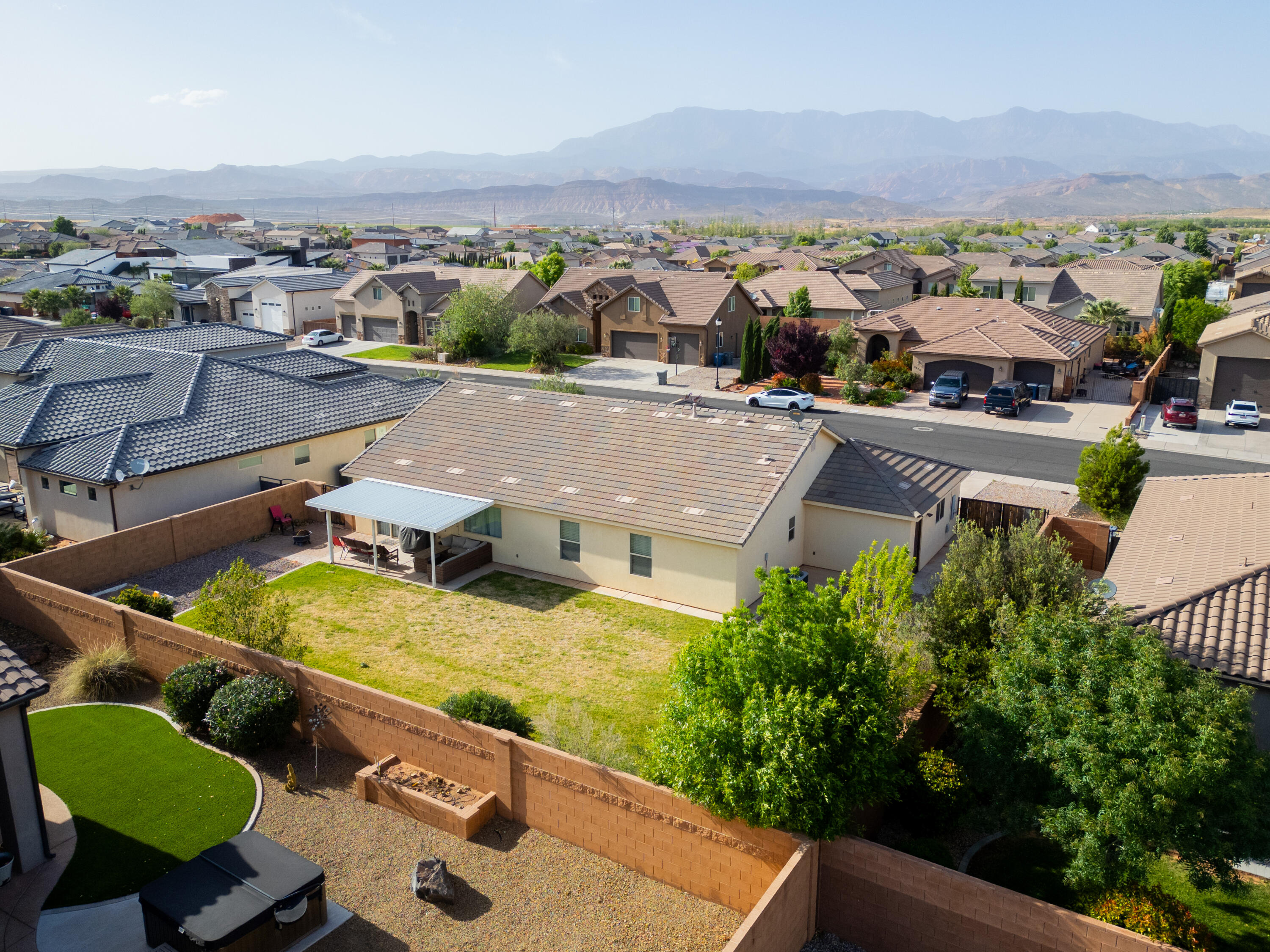 DIXIE SPRINGS - Residential