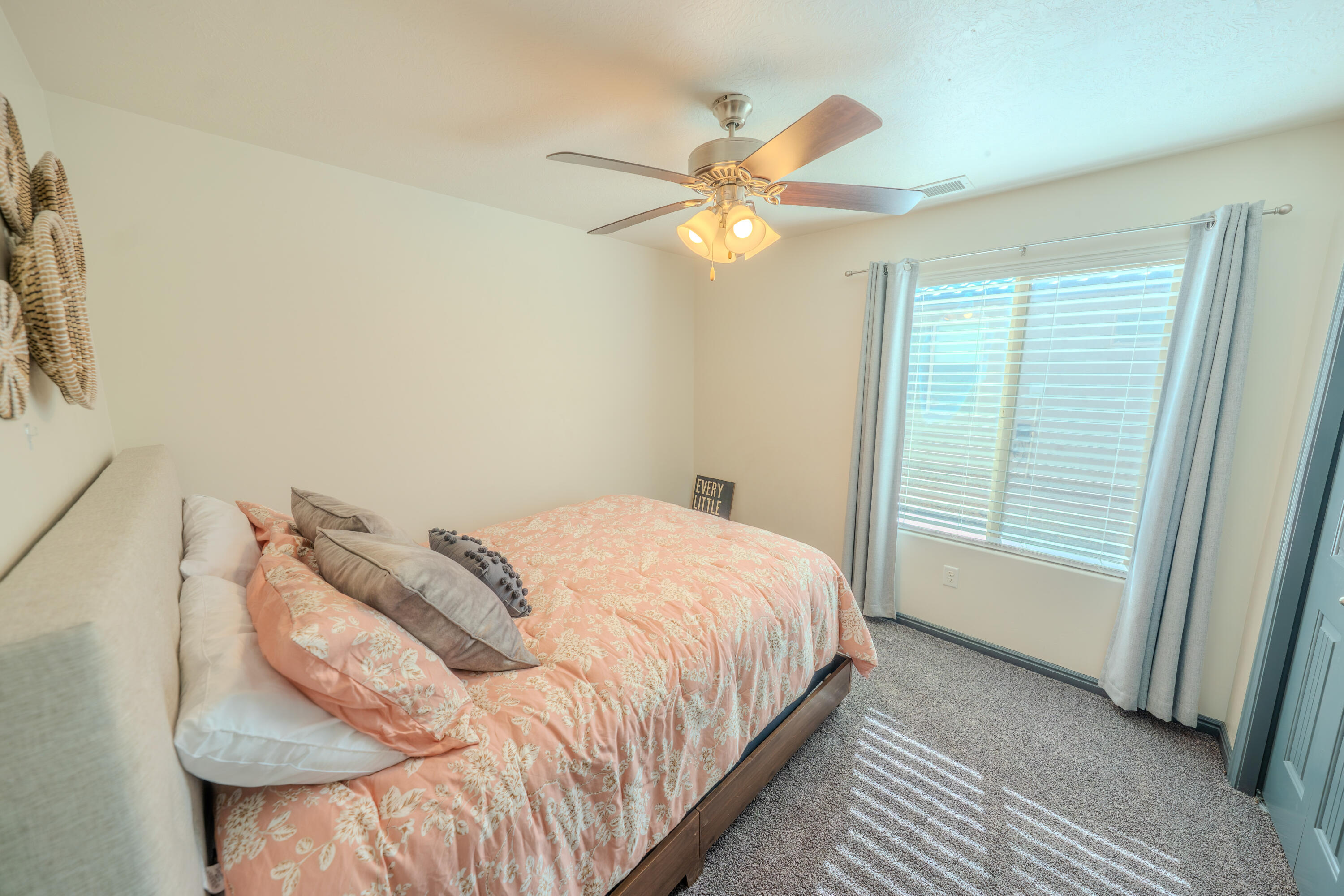 DIXIE SPRINGS - Residential