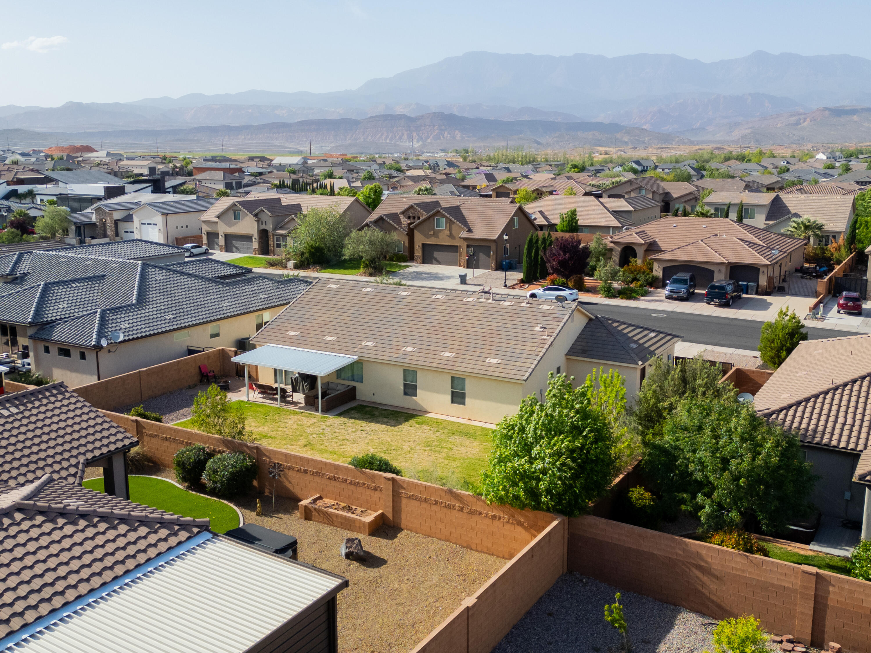 DIXIE SPRINGS - Residential