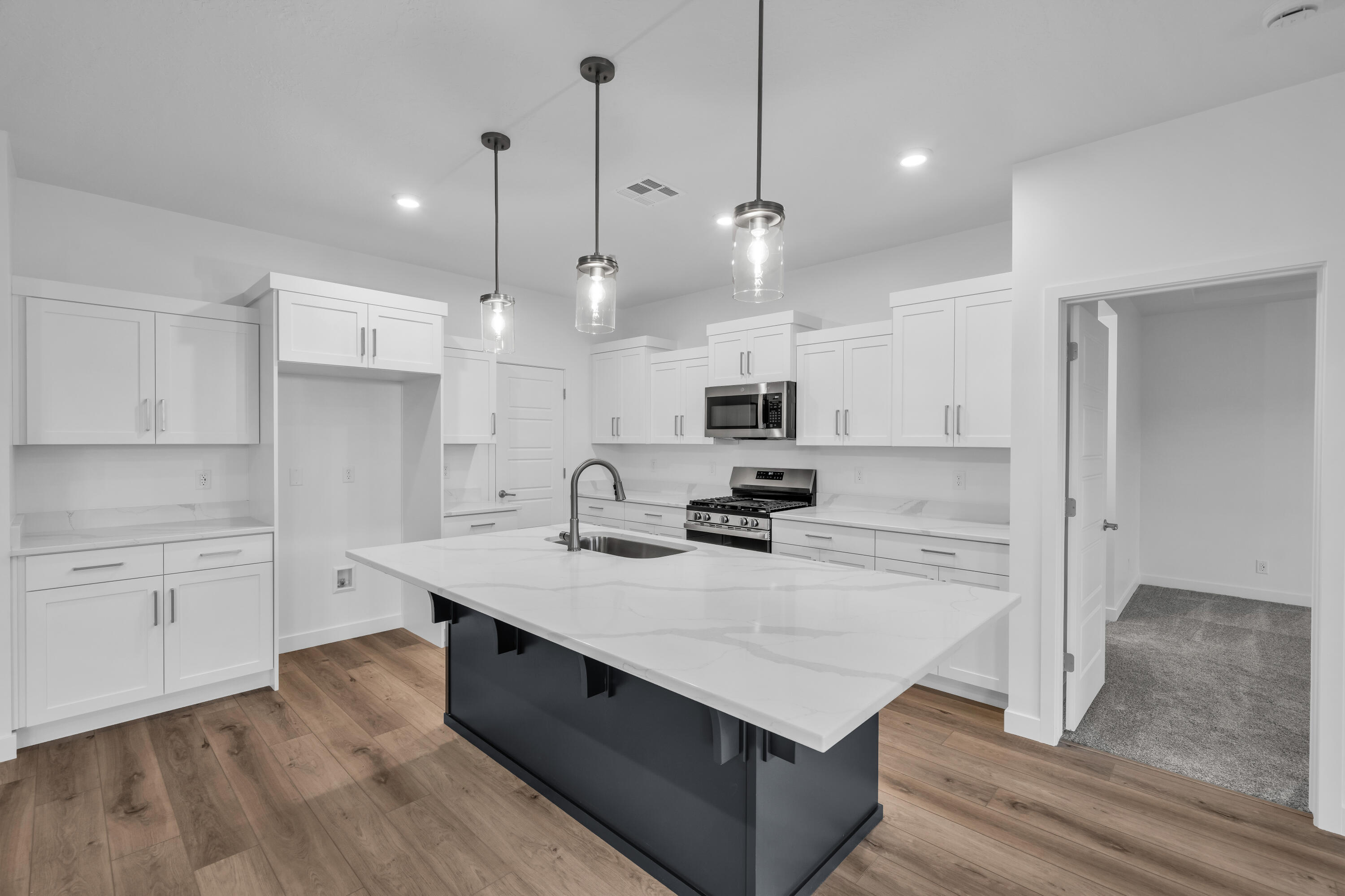 SEDERO AT DESERT SANDS - Residential