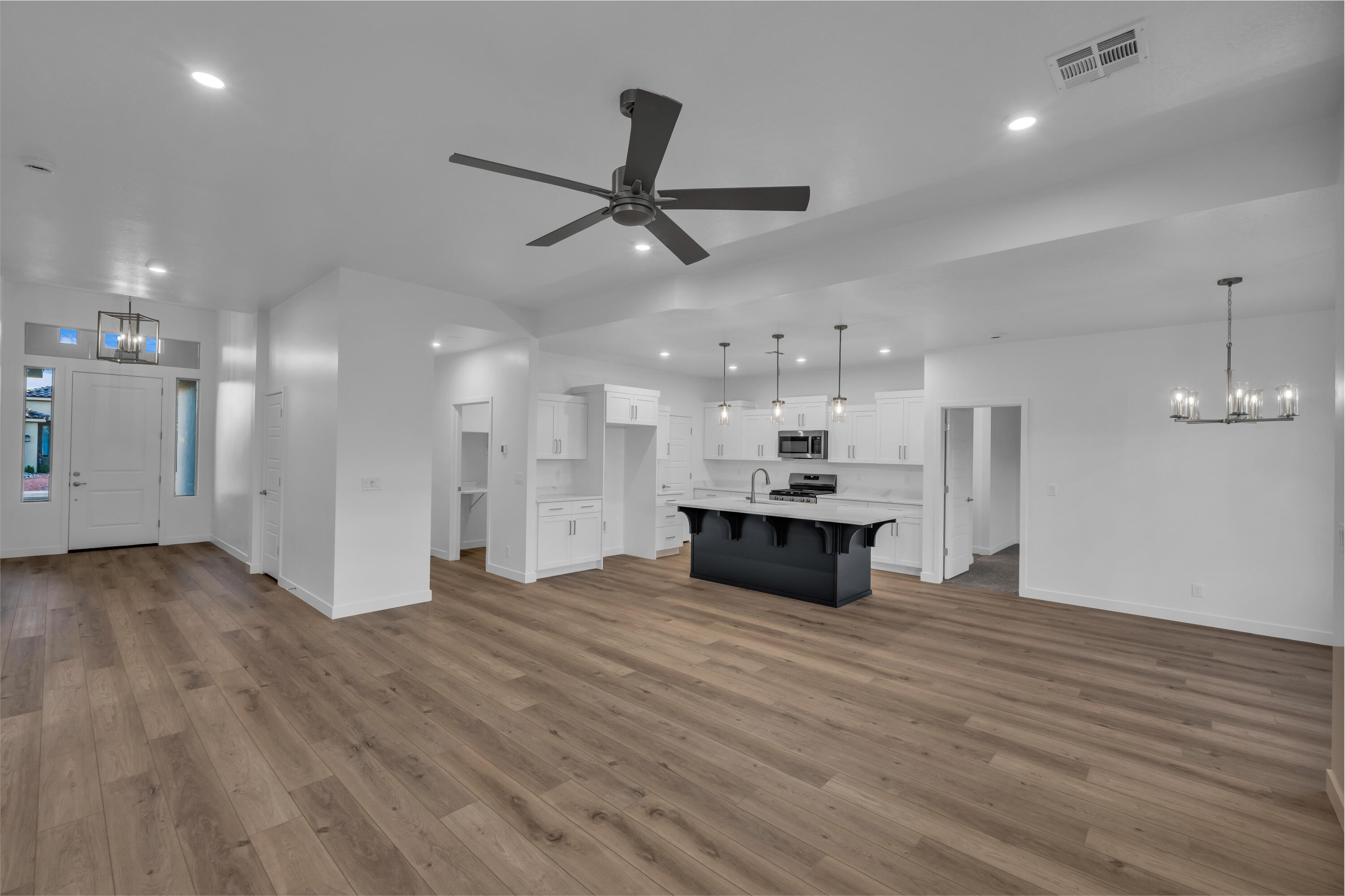 SEDERO AT DESERT SANDS - Residential