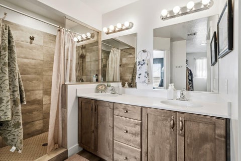 Tiny photo for 6143 S Zelda DR, Saint George, UT 84790 (MLS # 26-274130)