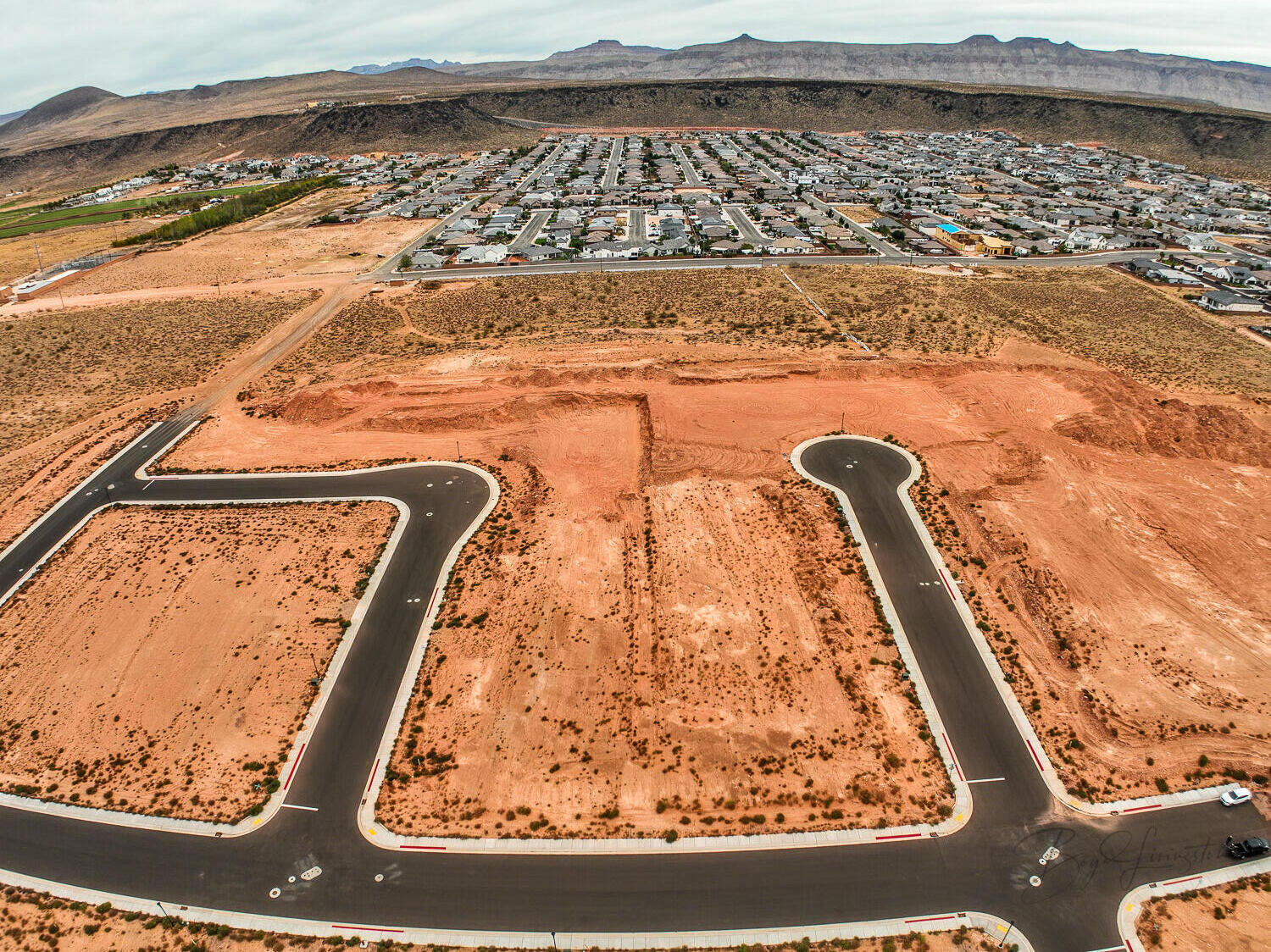 DIXIE HEIGHTS SUB - Land