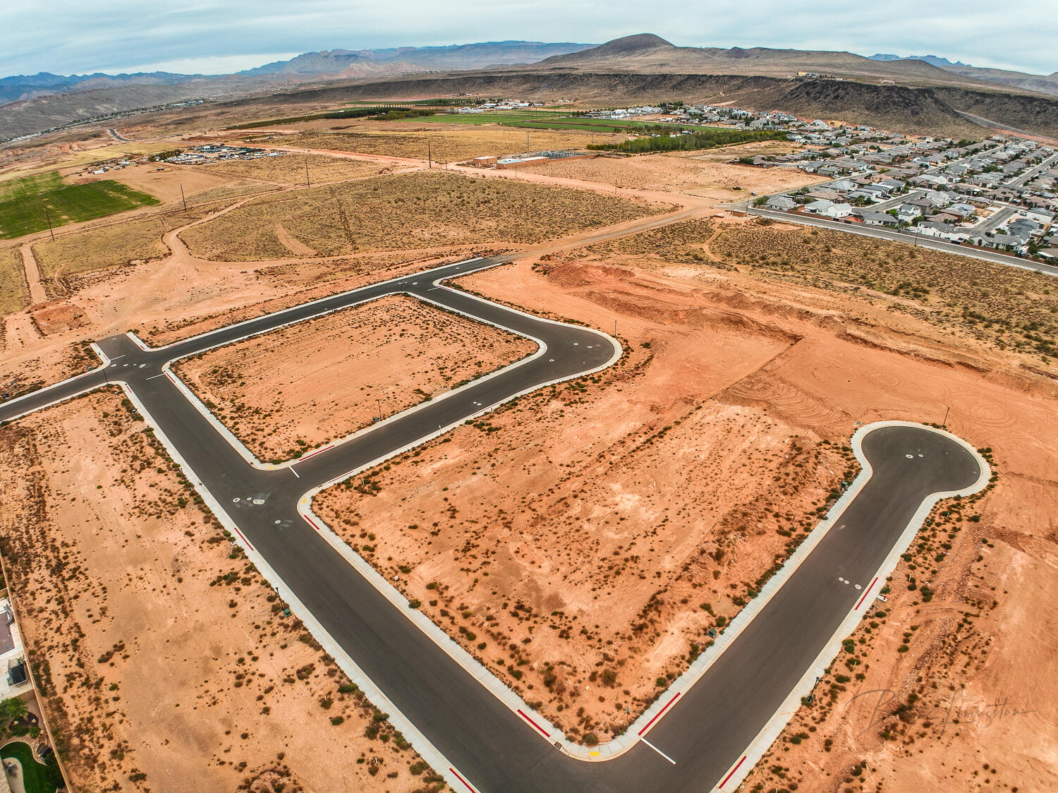 DIXIE HEIGHTS SUB - Land