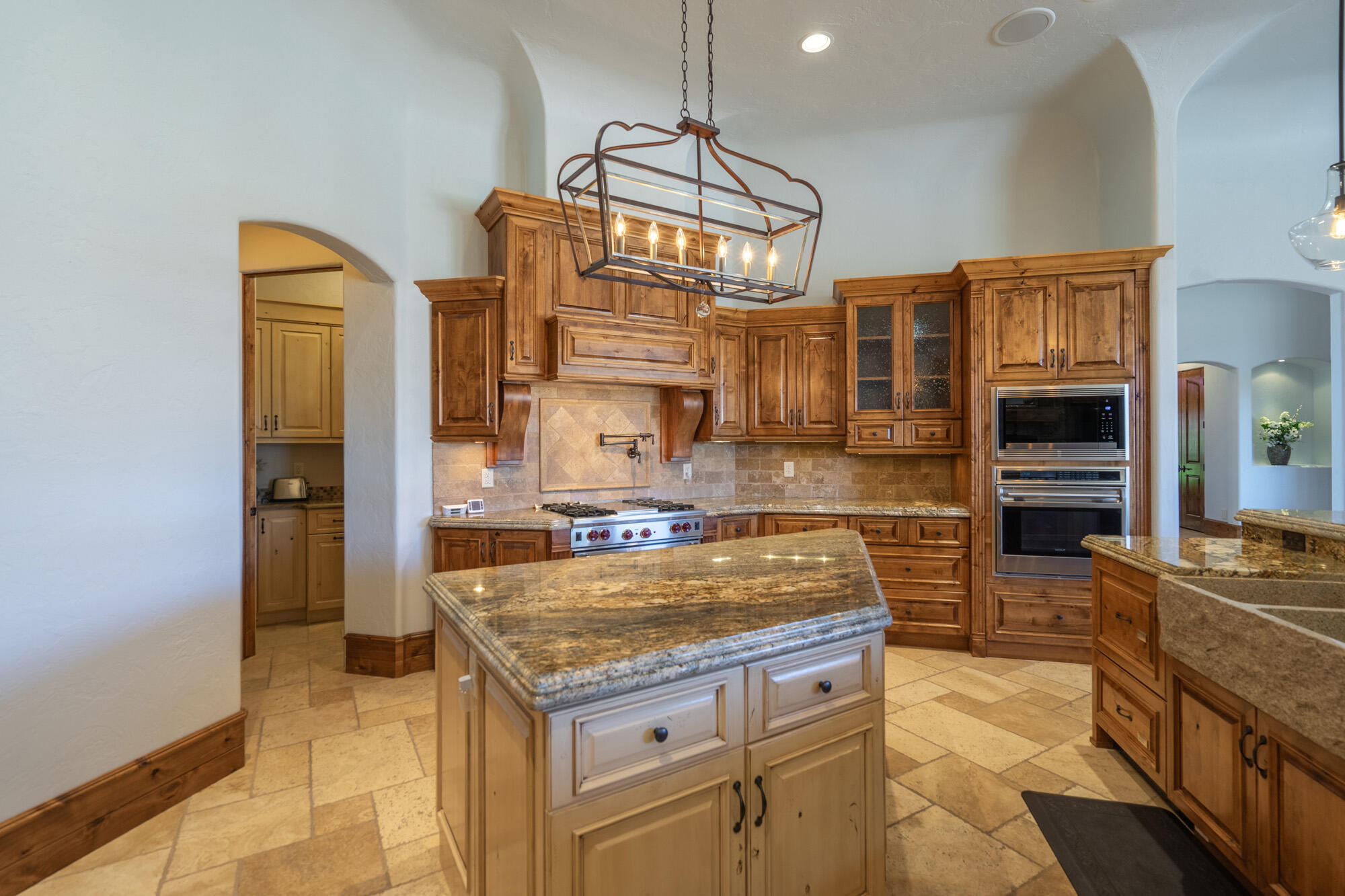 NORTHBRIDGE ESTATES - Residential