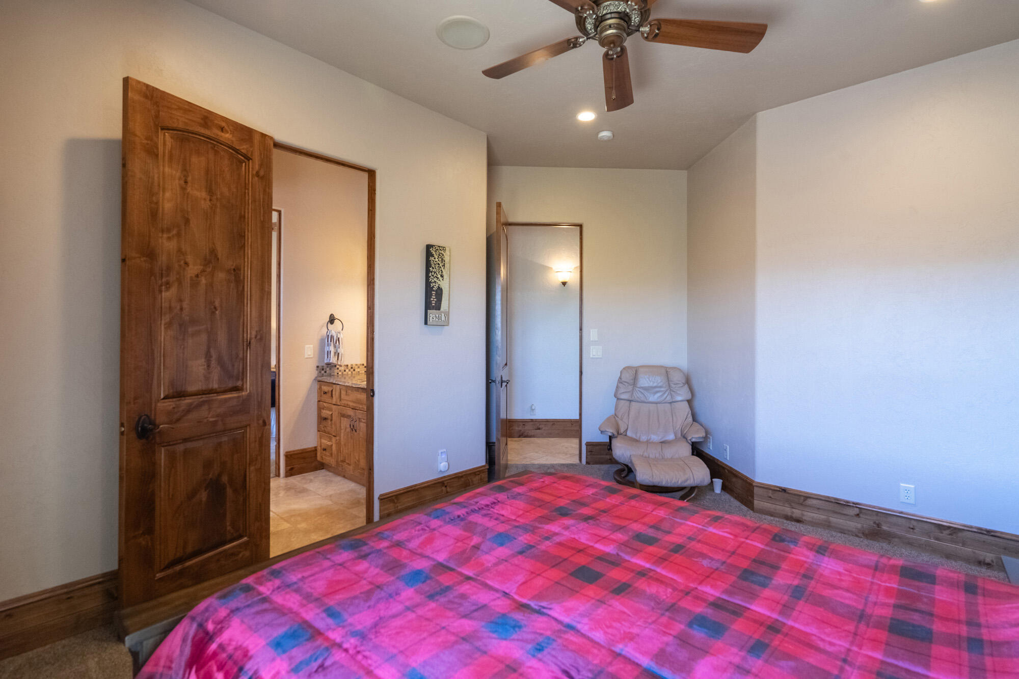 NORTHBRIDGE ESTATES - Residential