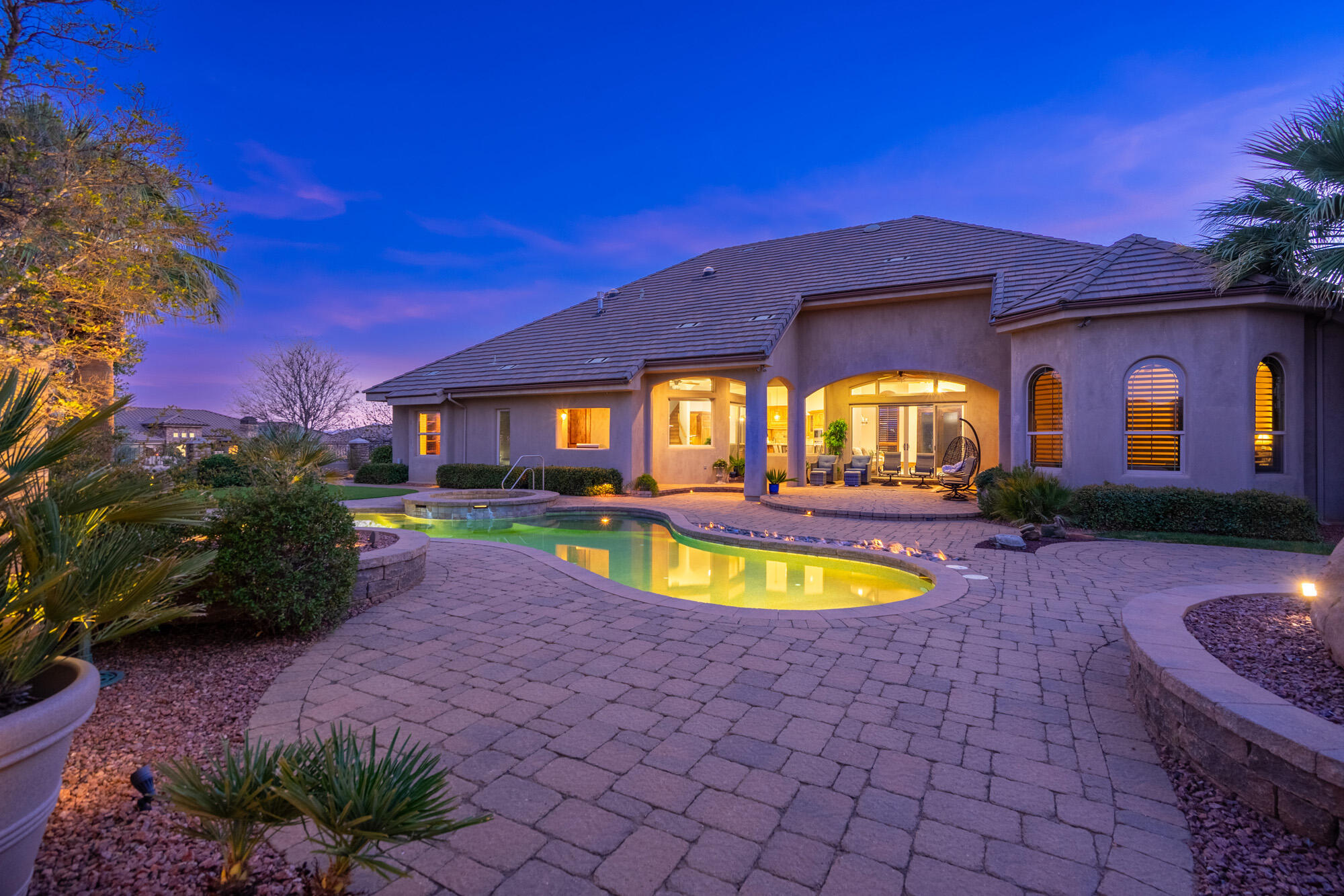 NORTHBRIDGE ESTATES - Residential