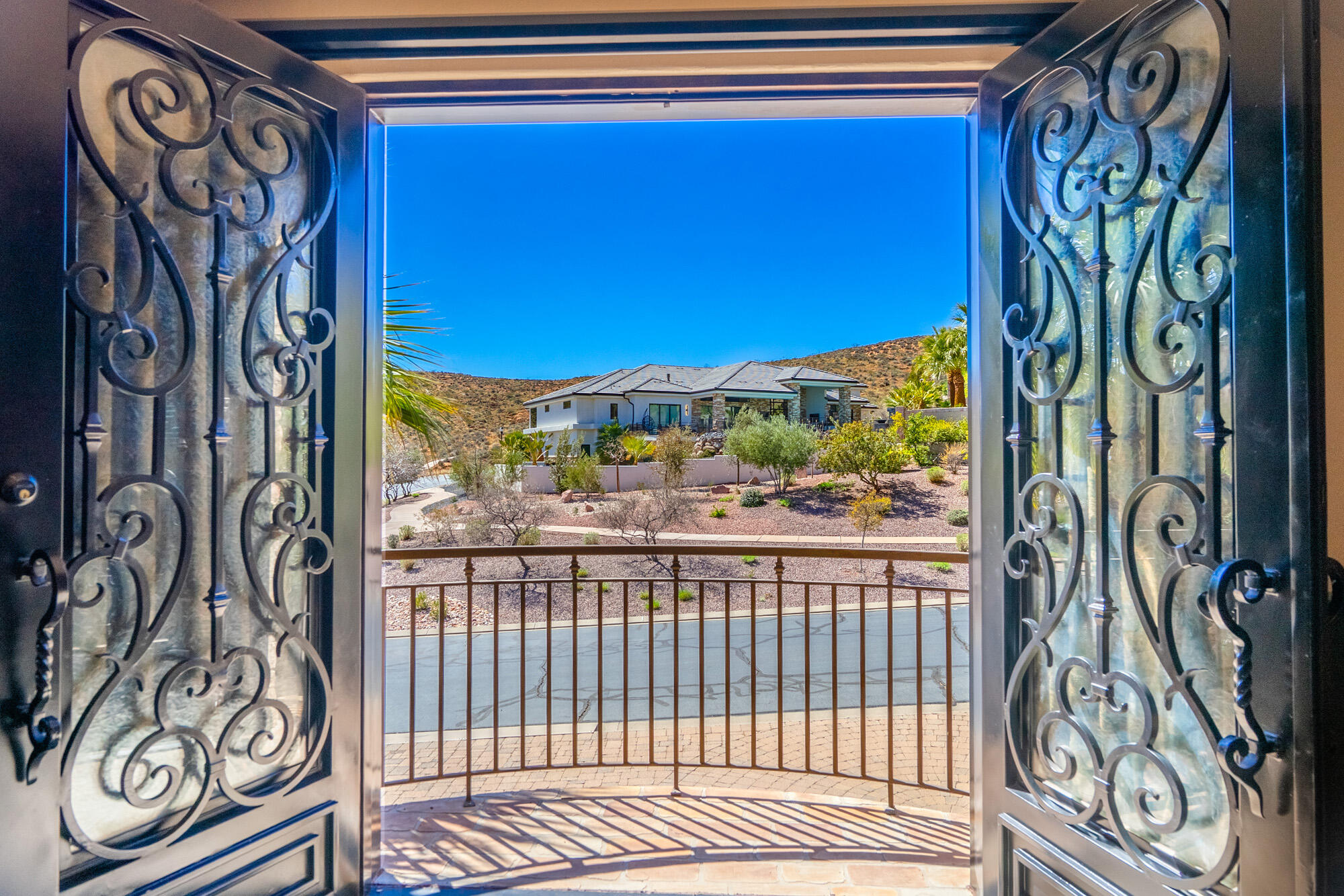 NORTHBRIDGE ESTATES - Residential